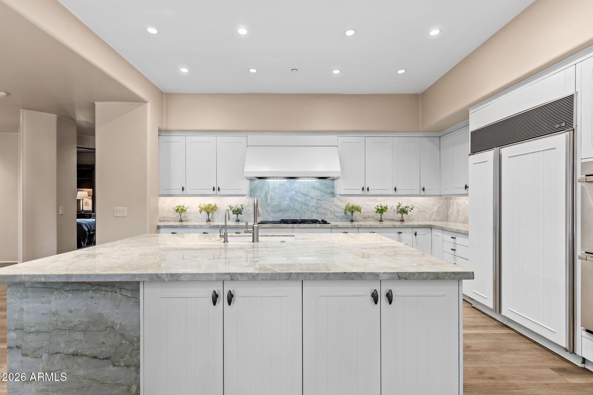 9290 E THOMPSON PEAK Parkway 493