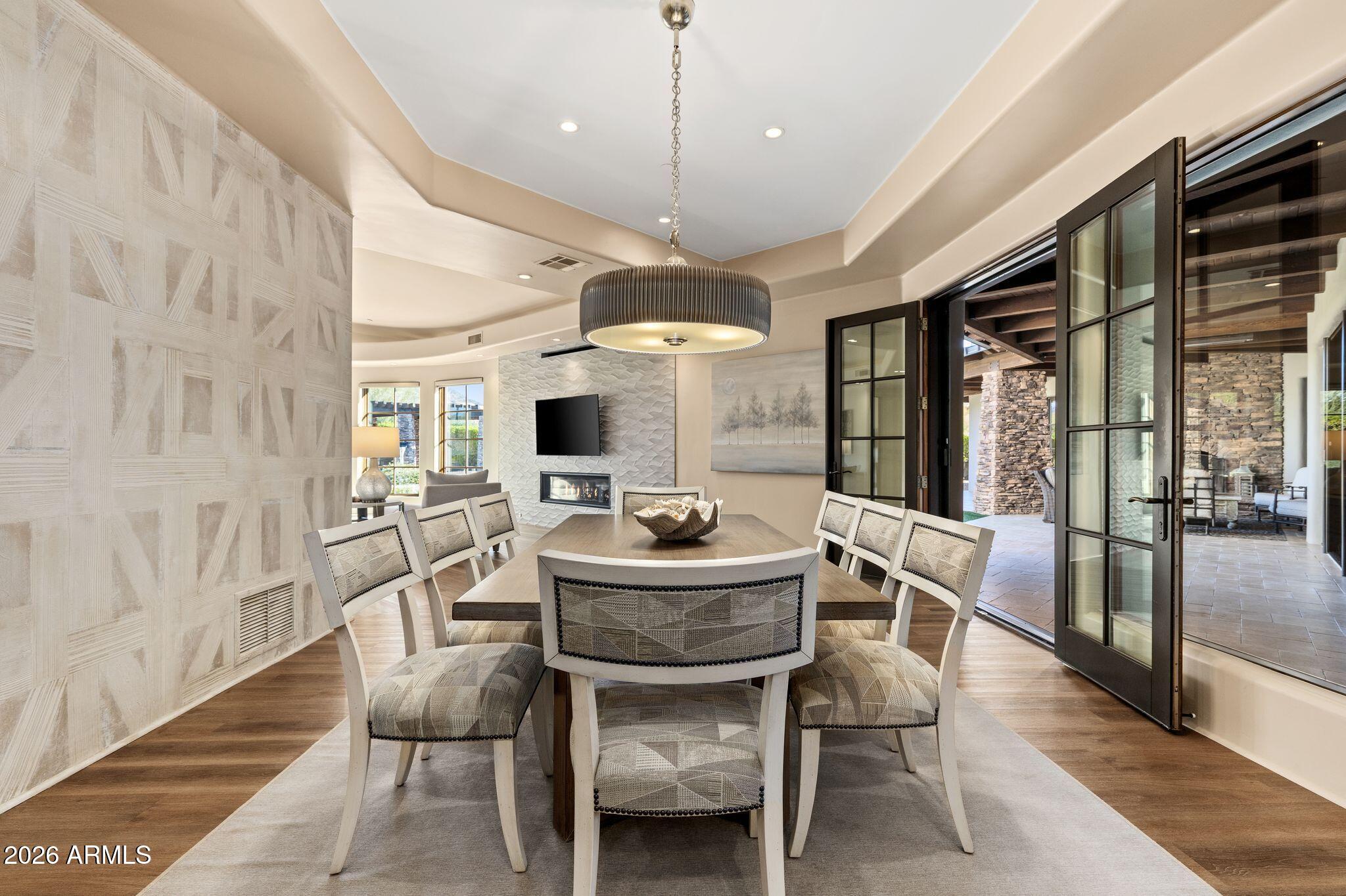 9290 E THOMPSON PEAK Parkway 493