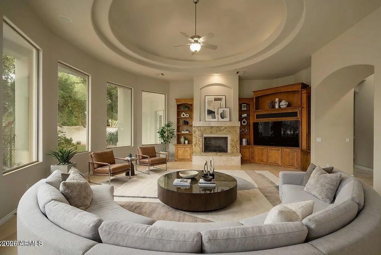 6243 E CAMELBACK Road