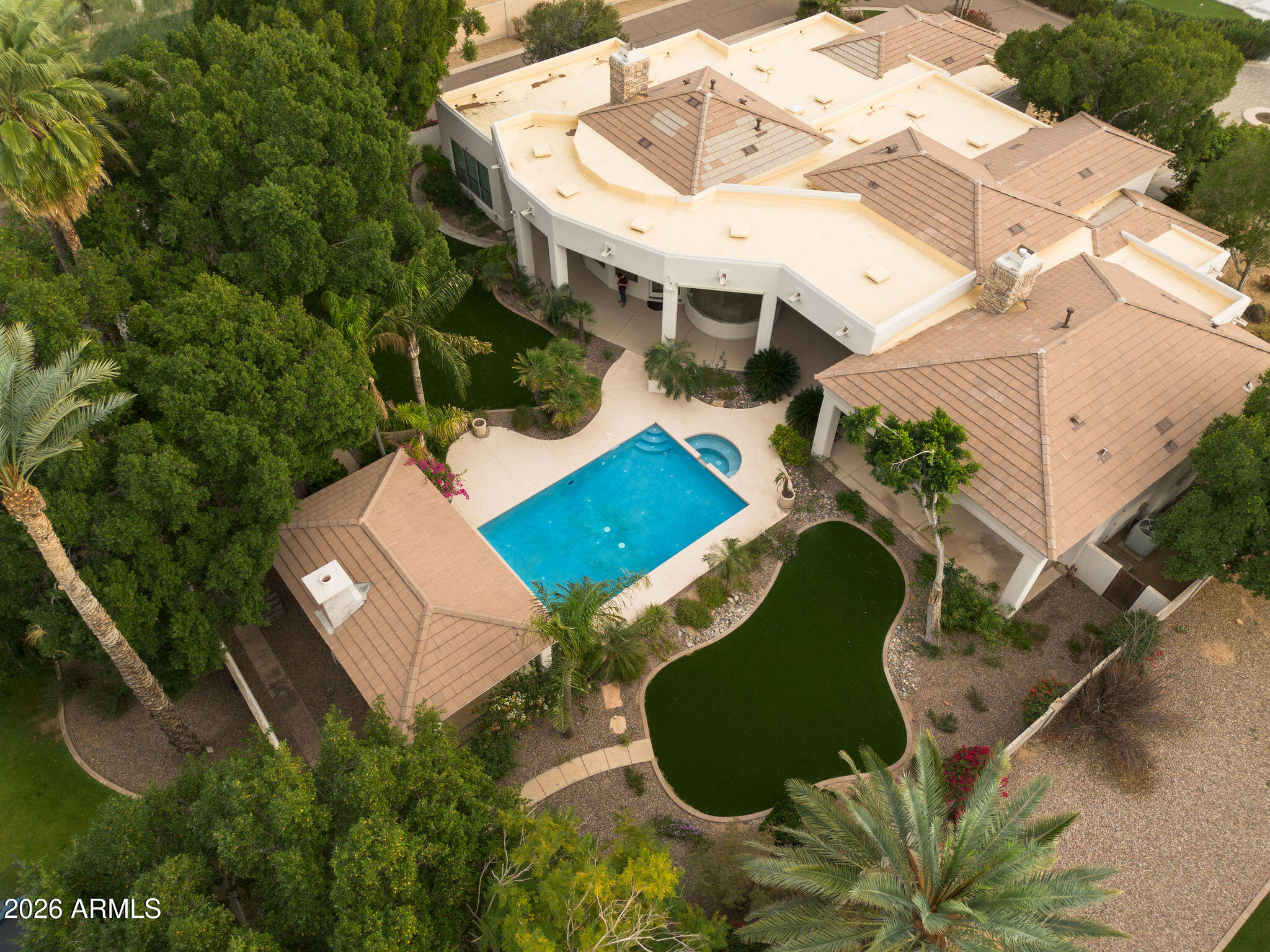 6243 E CAMELBACK Road