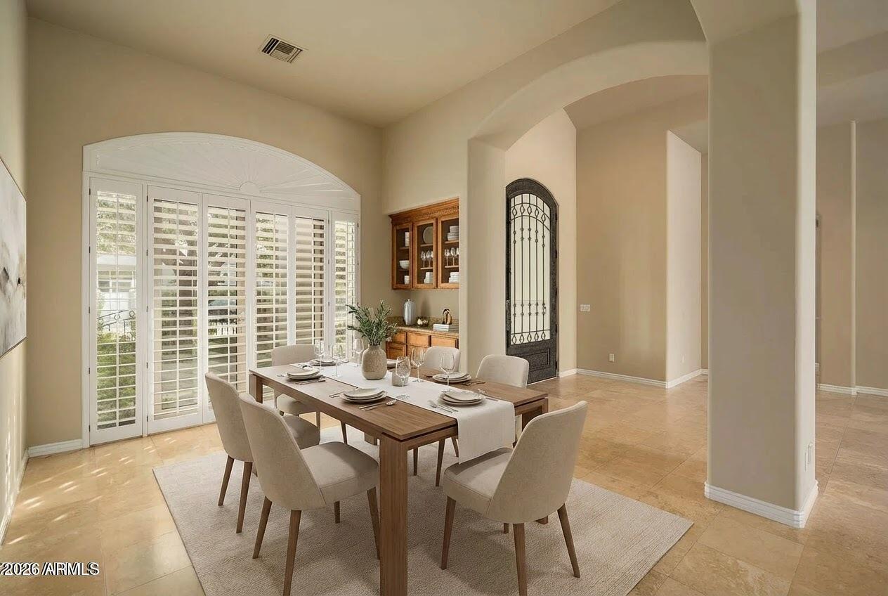 6243 E CAMELBACK Road