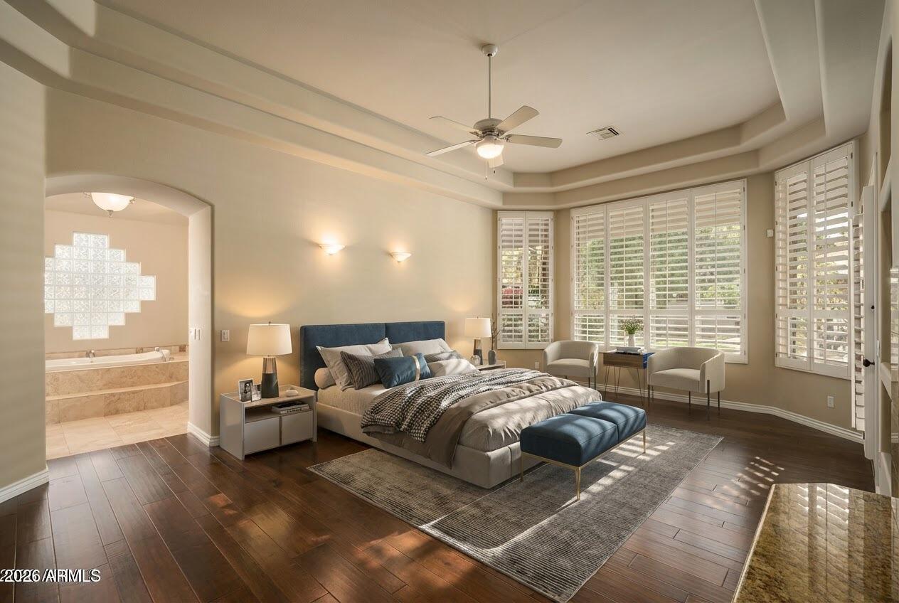 6243 E CAMELBACK Road