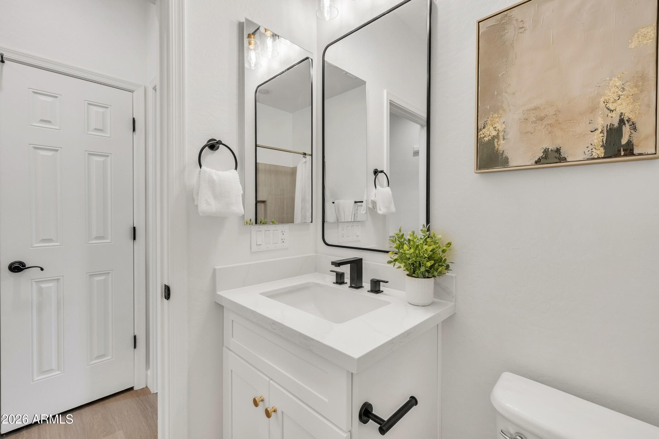 4126 E RAWHIDE Street