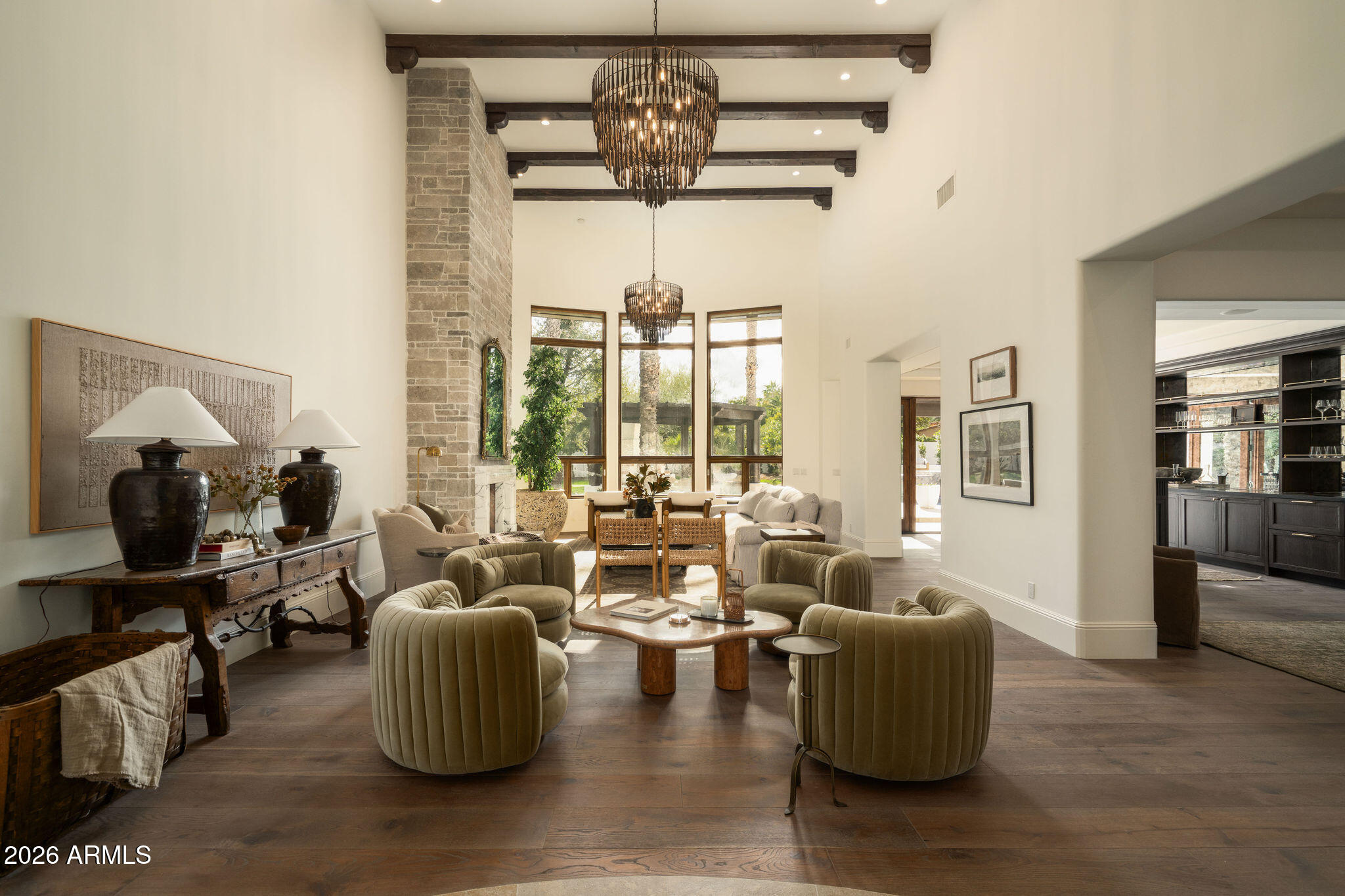 6641 E MEADOWLARK Lane