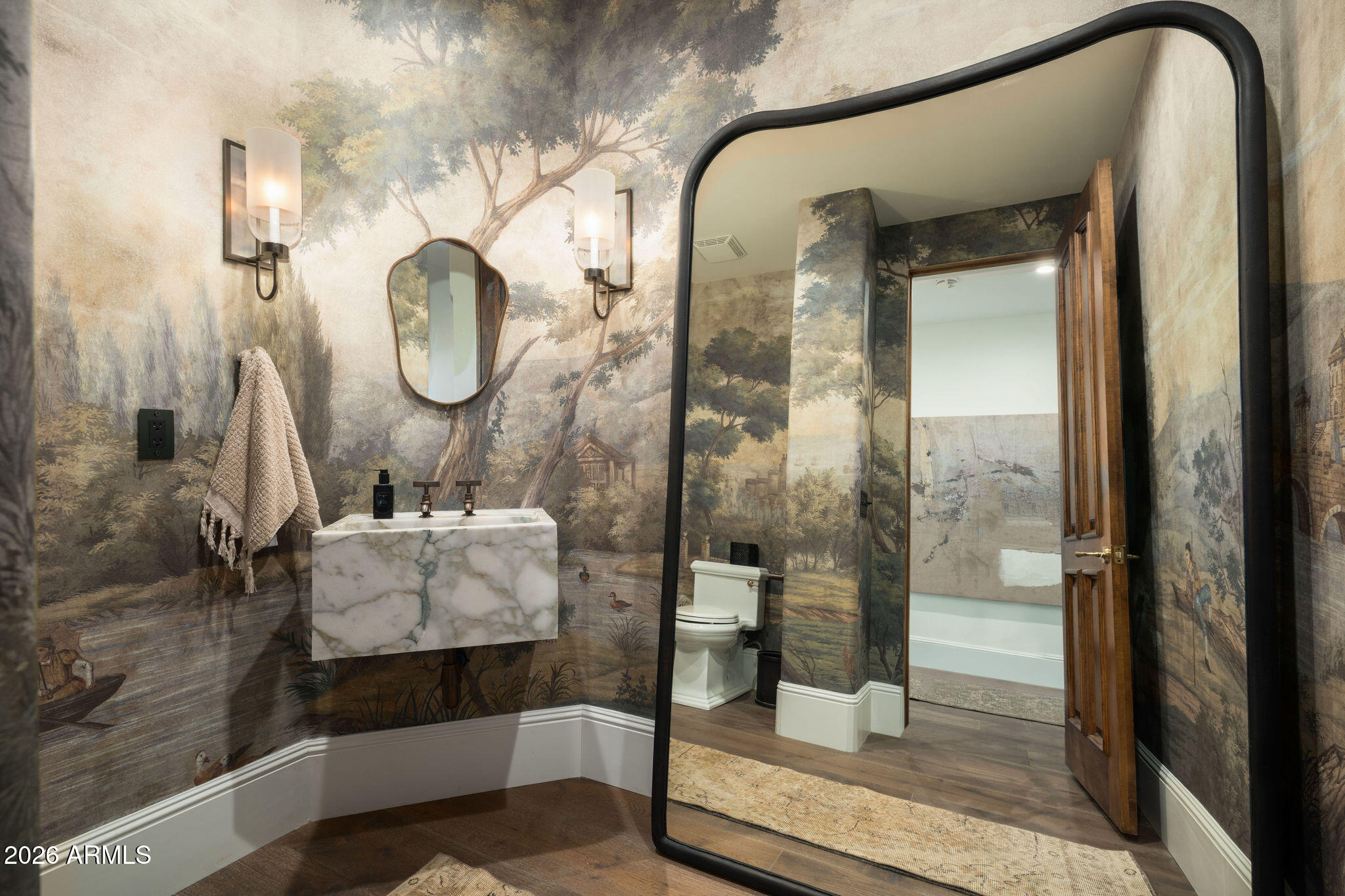 6641 E MEADOWLARK Lane