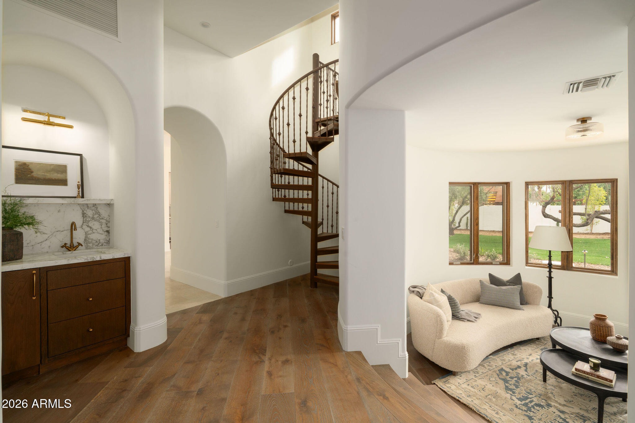 6641 E MEADOWLARK Lane