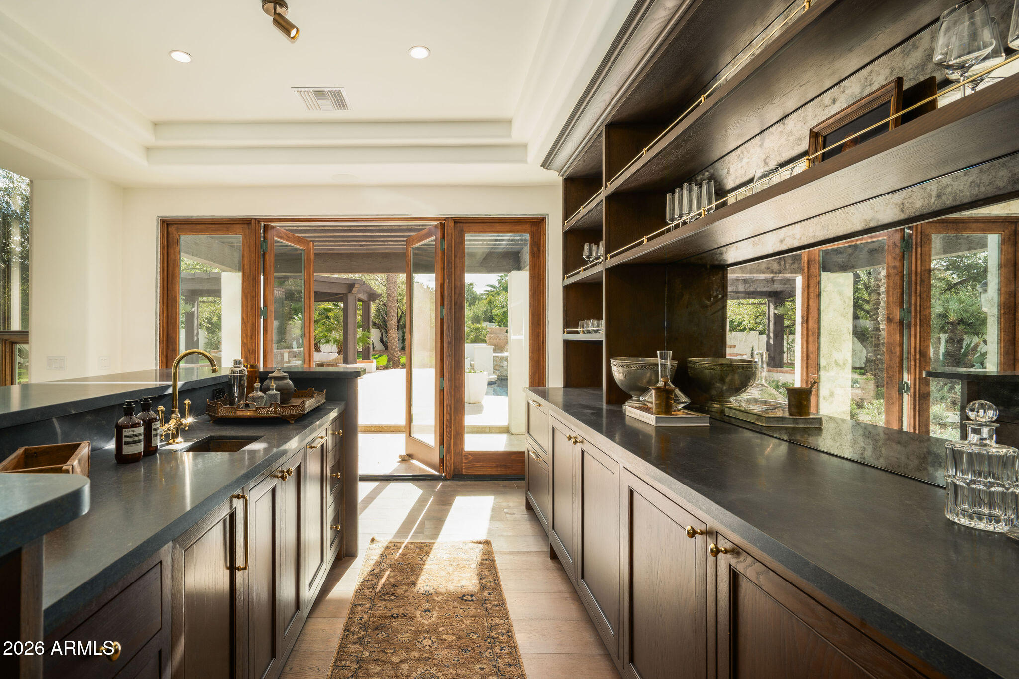 6641 E MEADOWLARK Lane