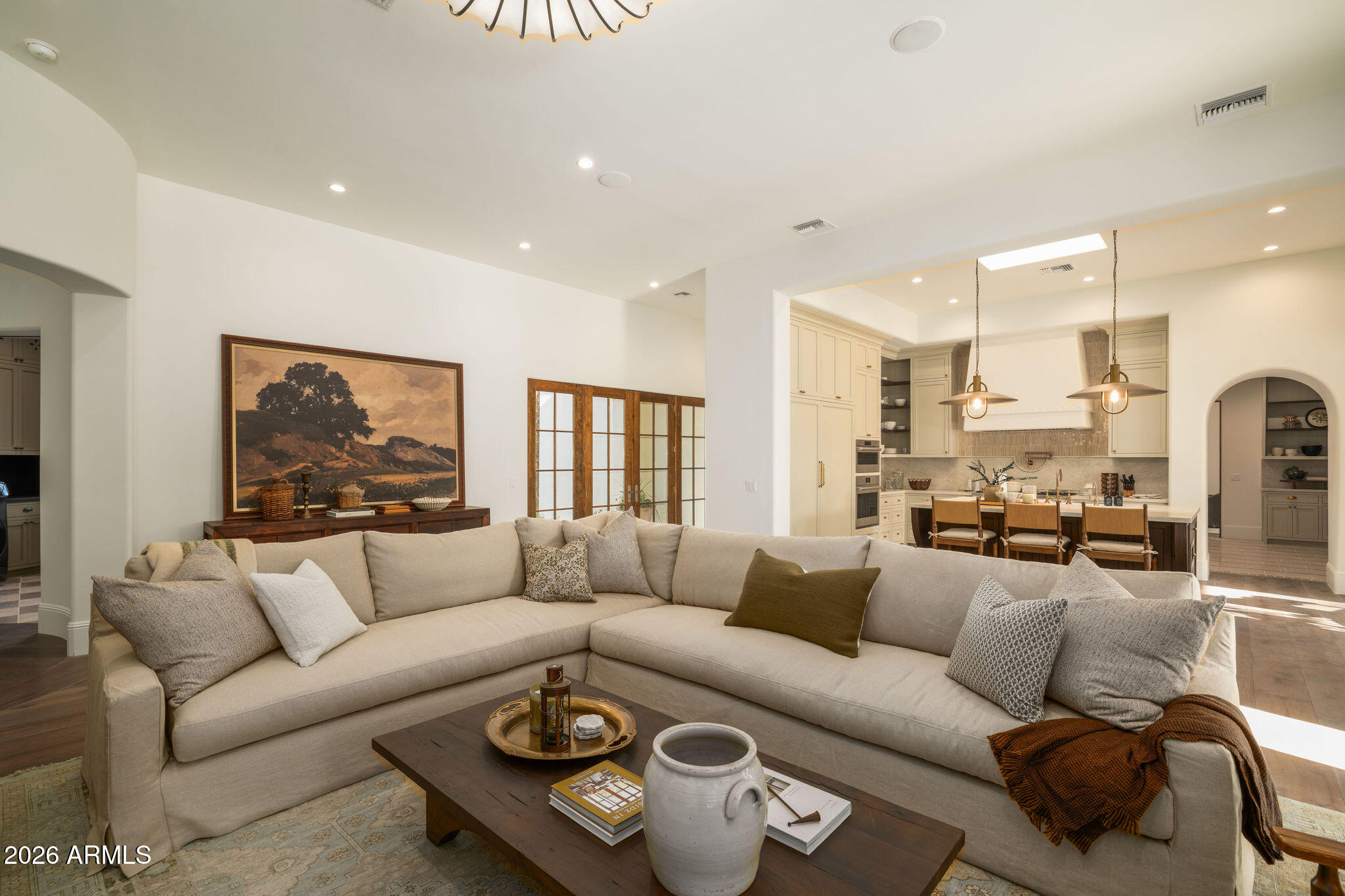 6641 E MEADOWLARK Lane