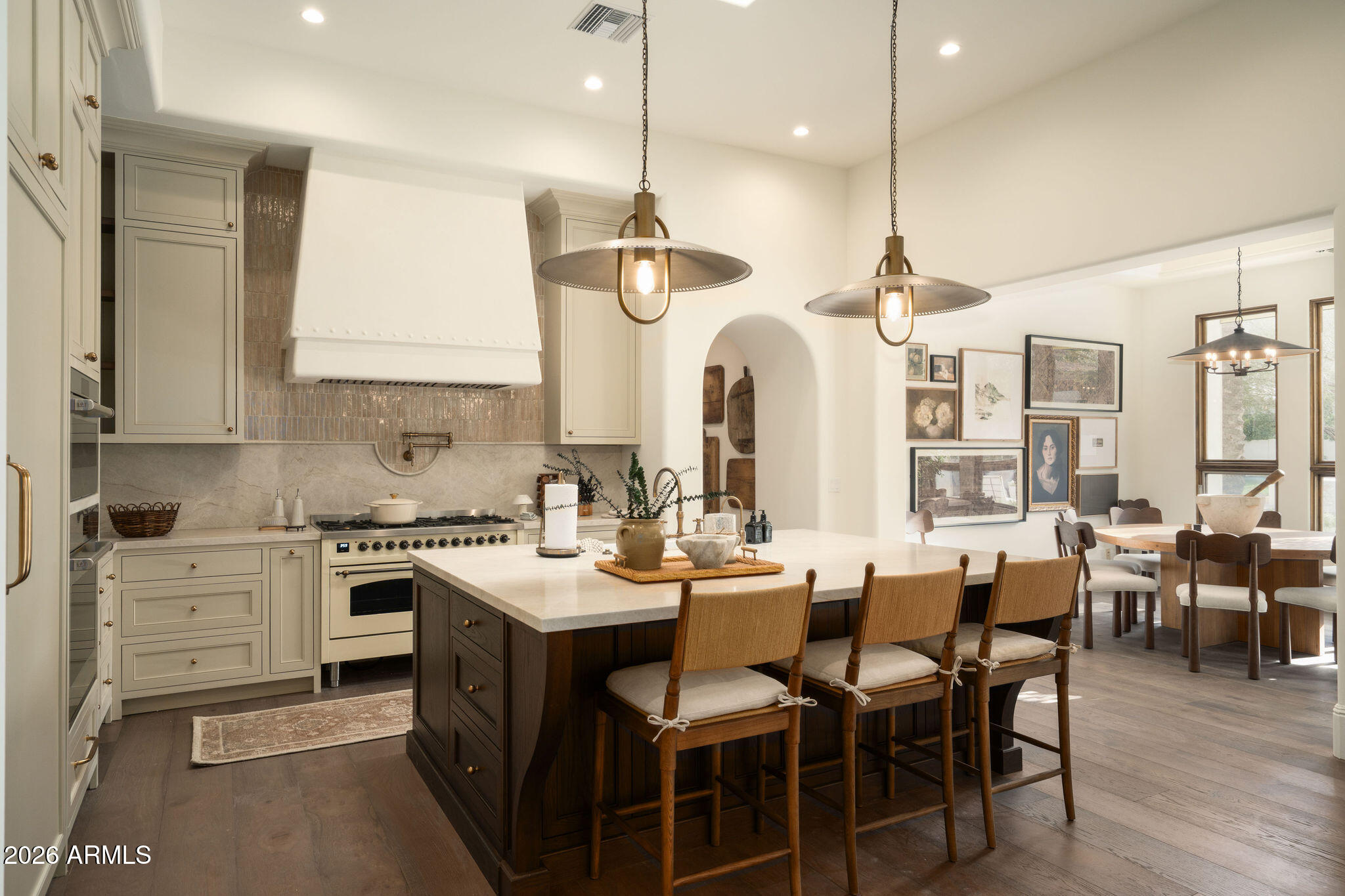 6641 E MEADOWLARK Lane