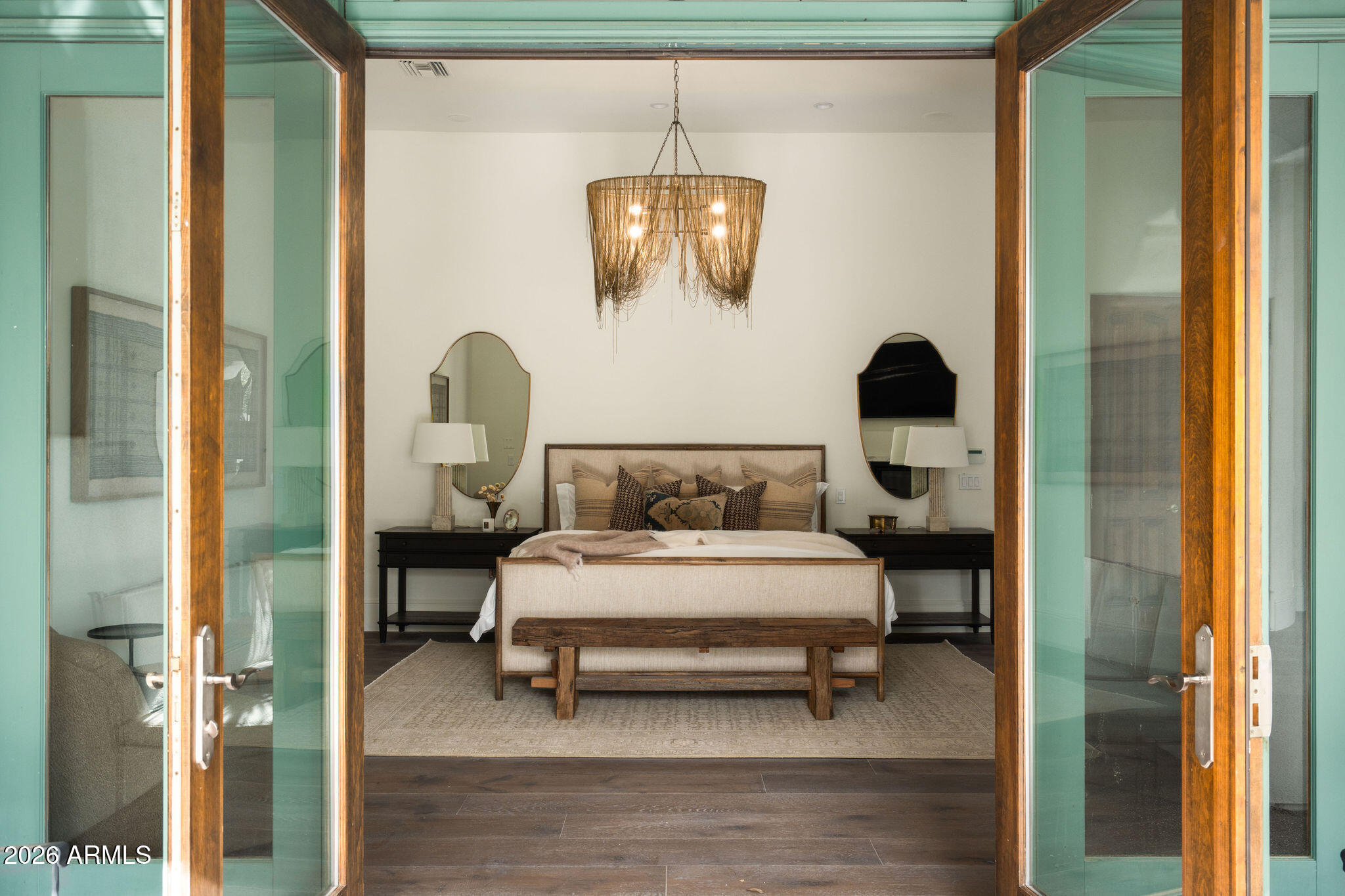 6641 E MEADOWLARK Lane