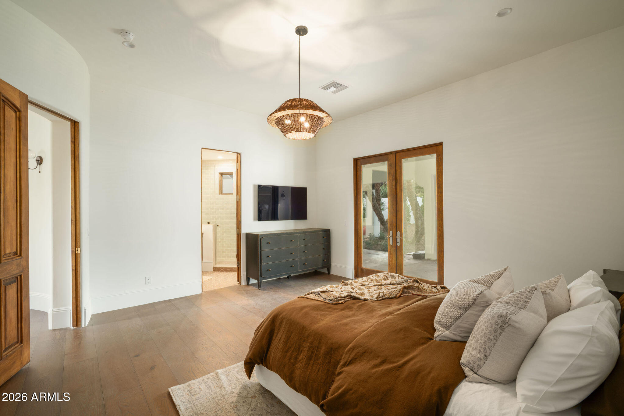 6641 E MEADOWLARK Lane