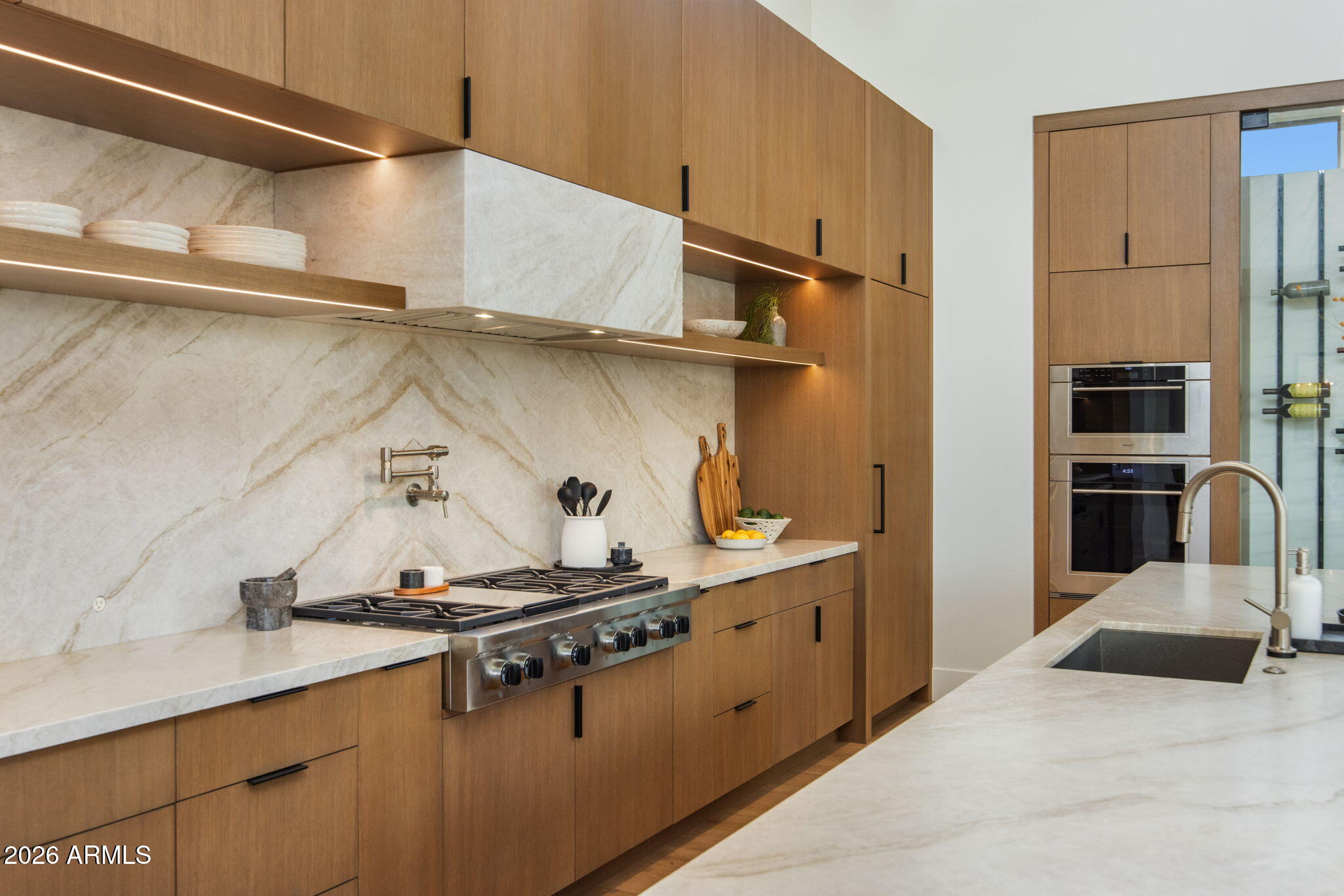 7498 E WHISPER ROCK Trail