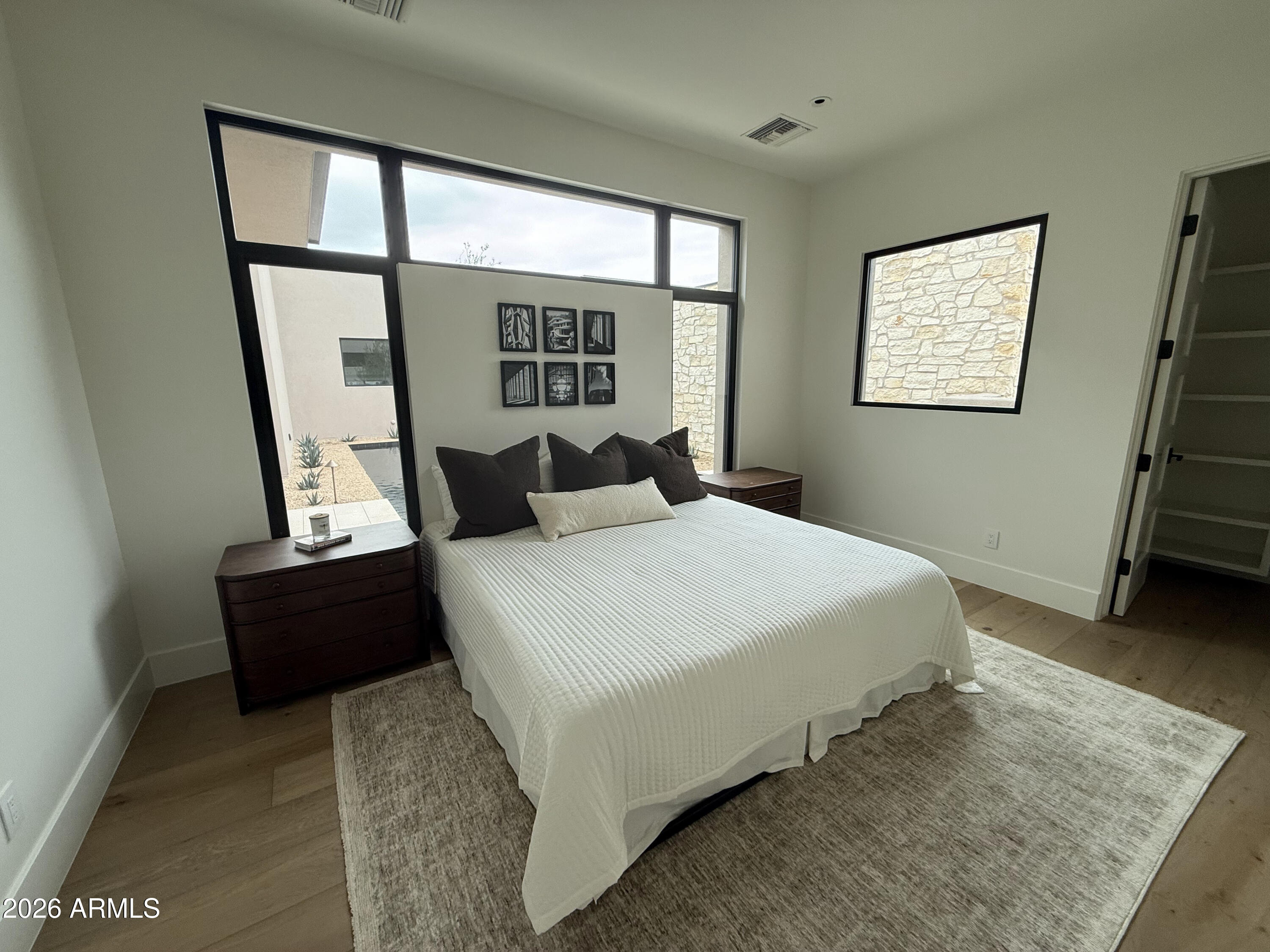 7498 E WHISPER ROCK Trail