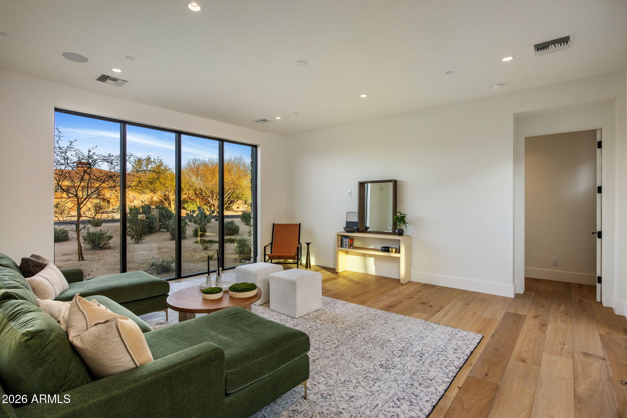 7498 E WHISPER ROCK Trail