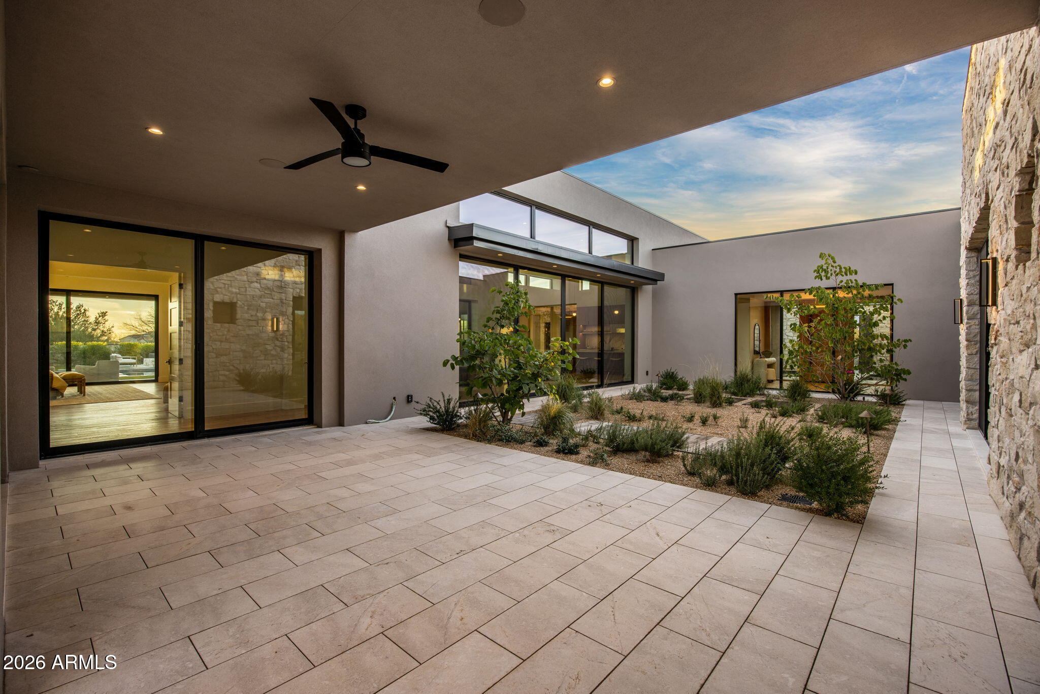 7498 E WHISPER ROCK Trail