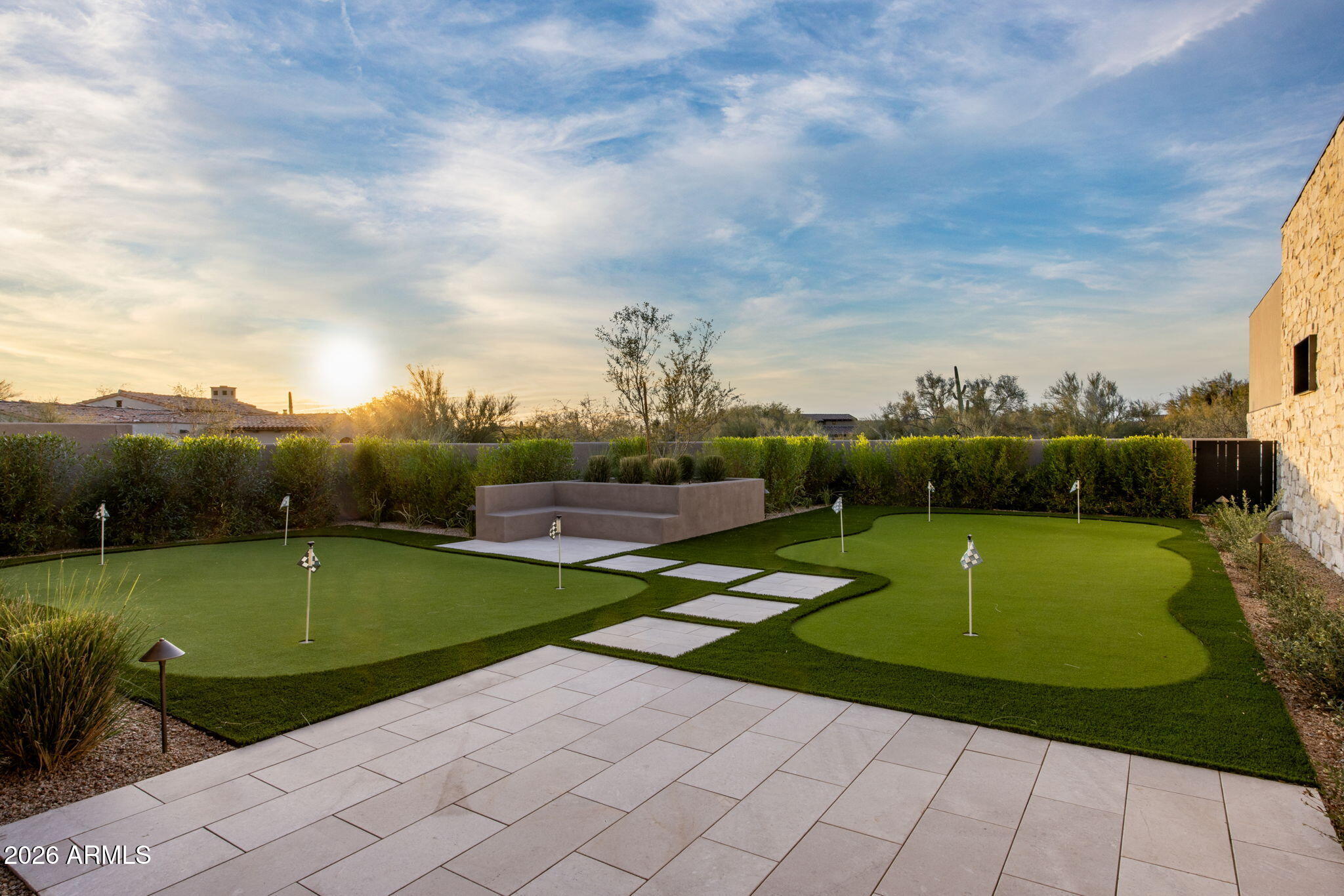 7498 E WHISPER ROCK Trail