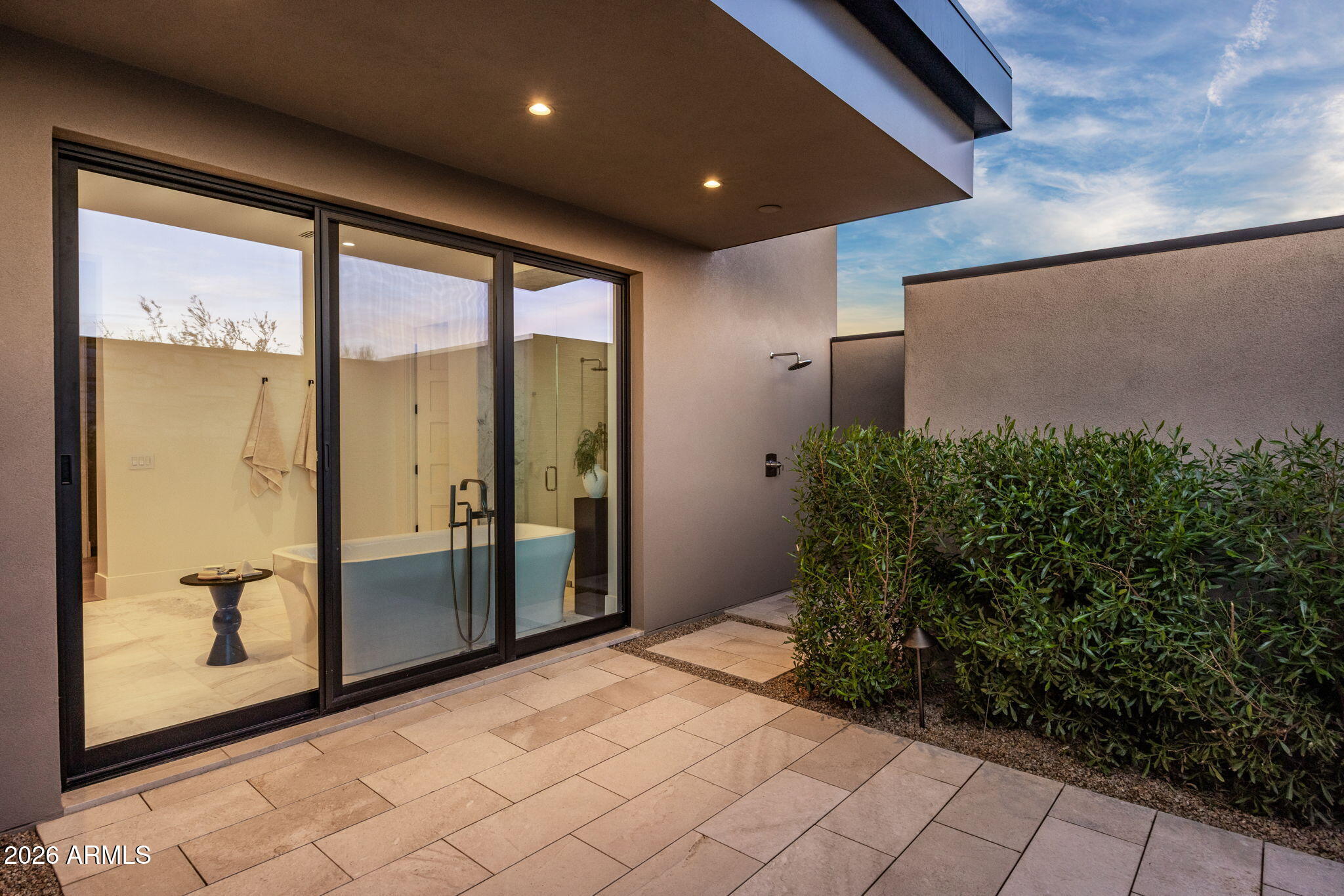 7498 E WHISPER ROCK Trail