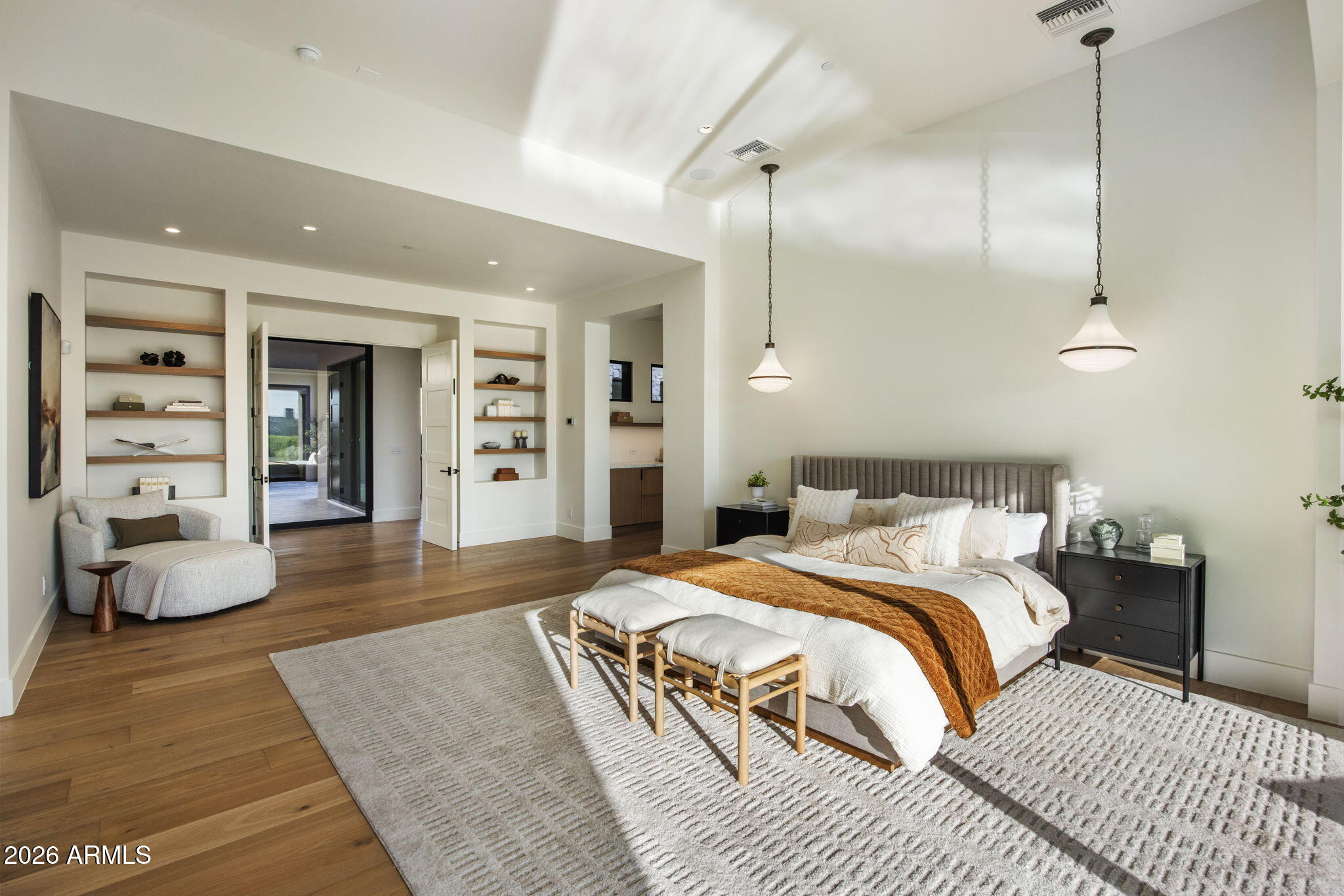 7498 E WHISPER ROCK Trail