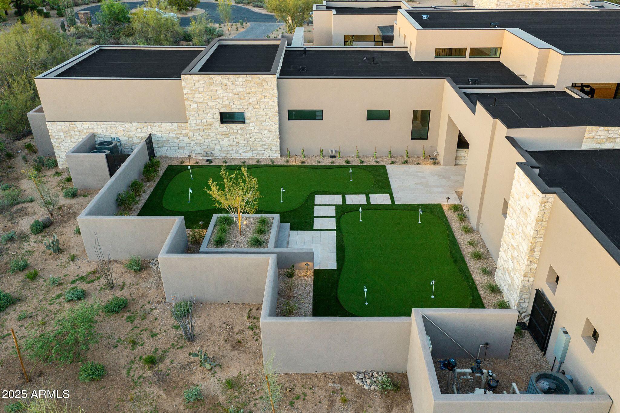 7498 E WHISPER ROCK Trail