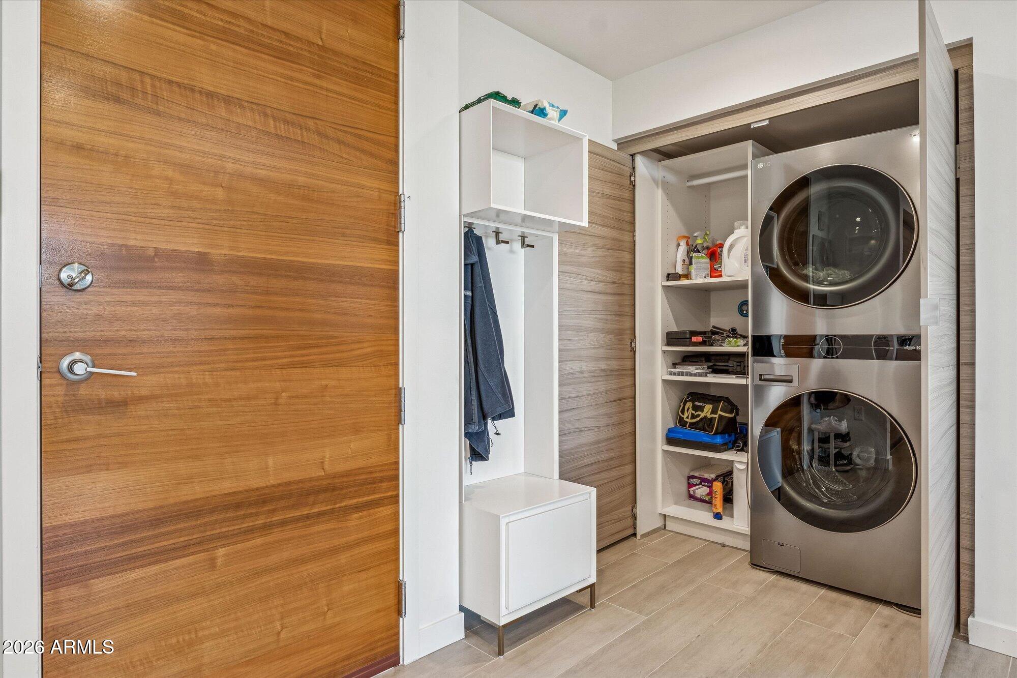 200 W PORTLAND Street 416