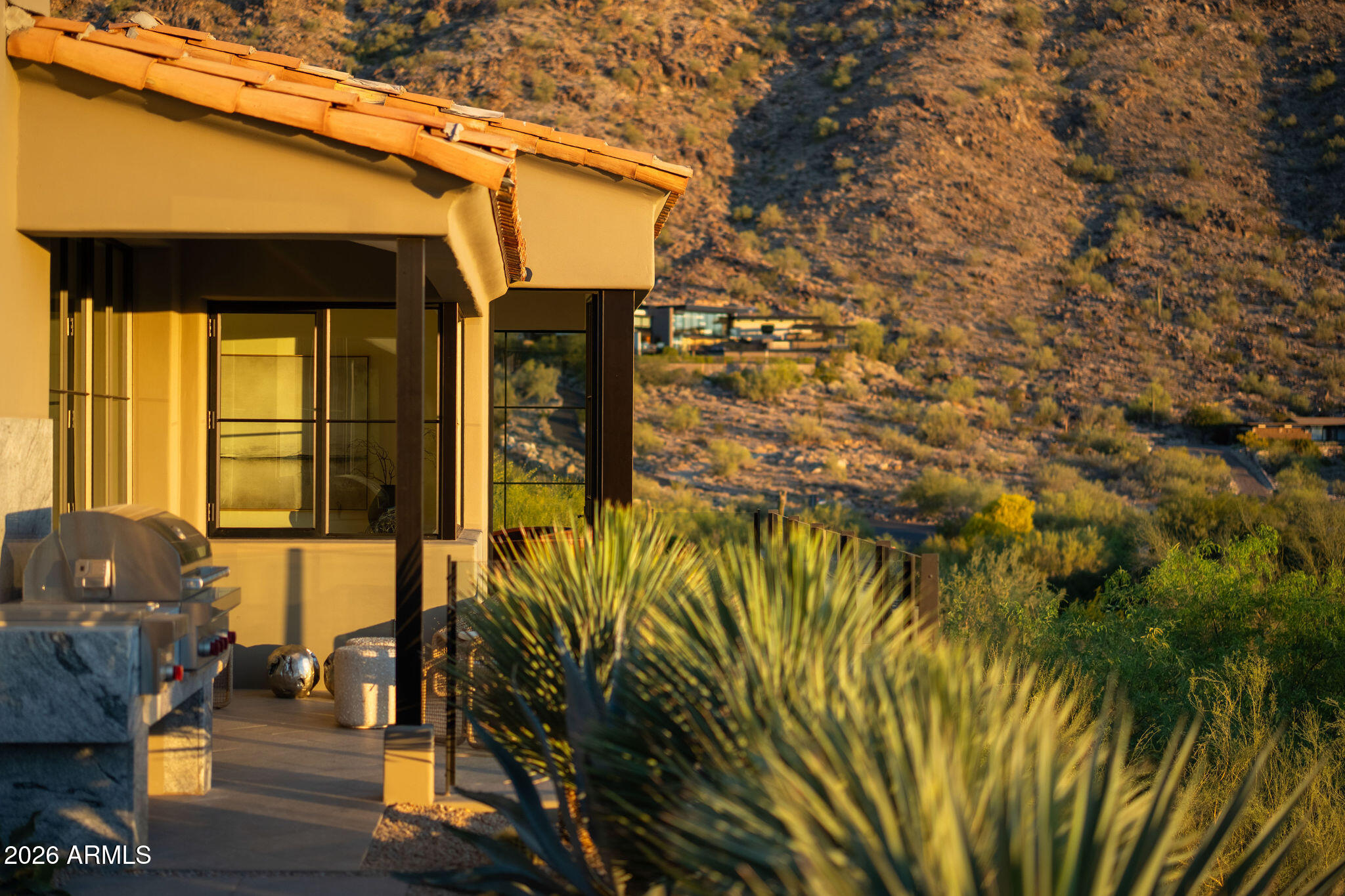 5939 E QUARTZ MOUNTAIN Road