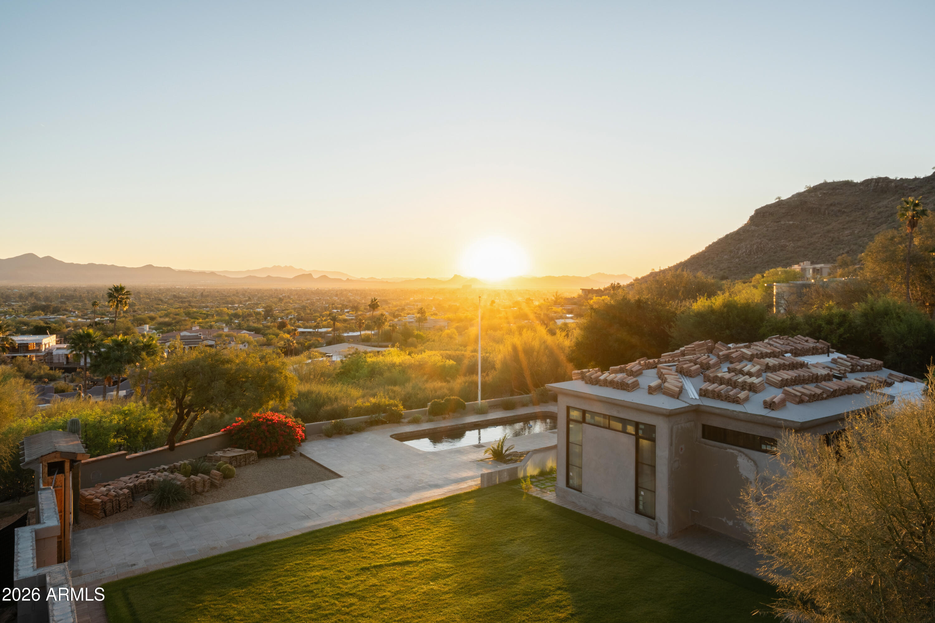 5939 E QUARTZ MOUNTAIN Road