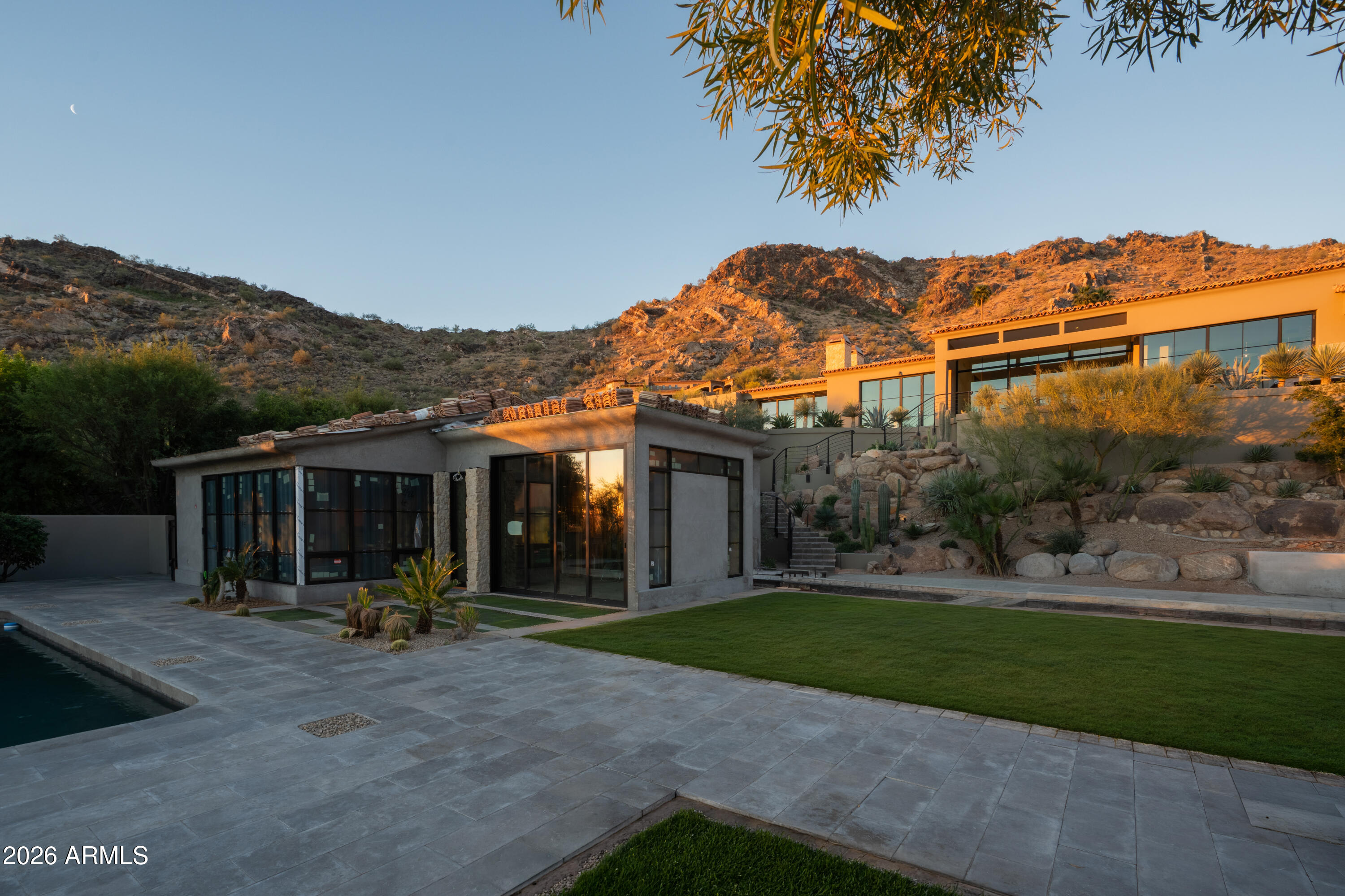 5939 E QUARTZ MOUNTAIN Road