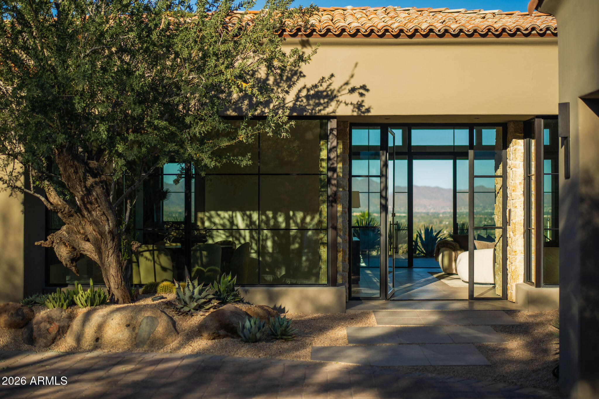 5939 E QUARTZ MOUNTAIN Road