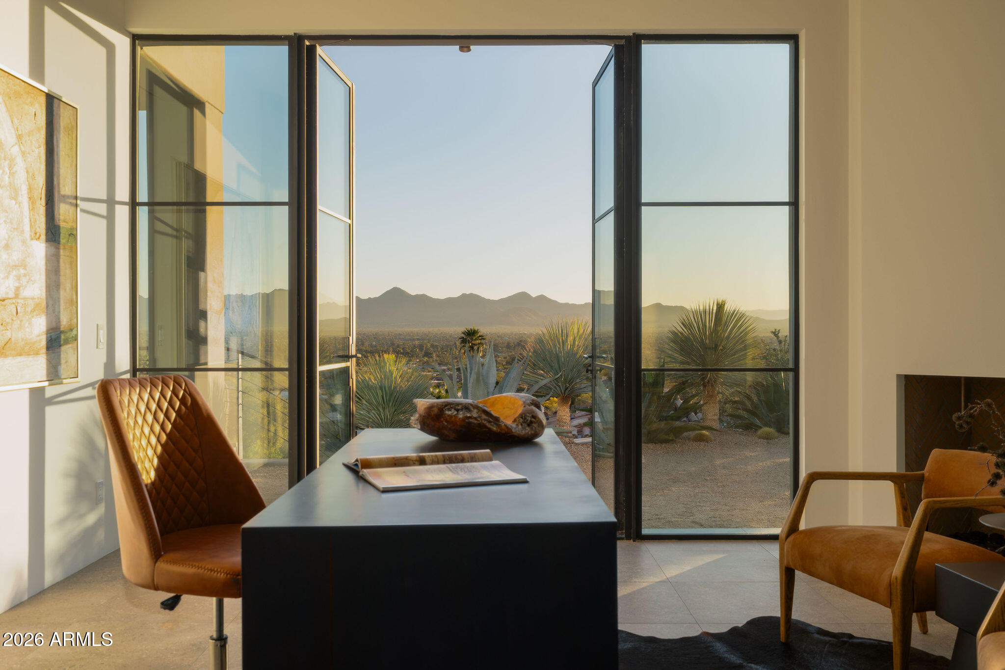 5939 E QUARTZ MOUNTAIN Road