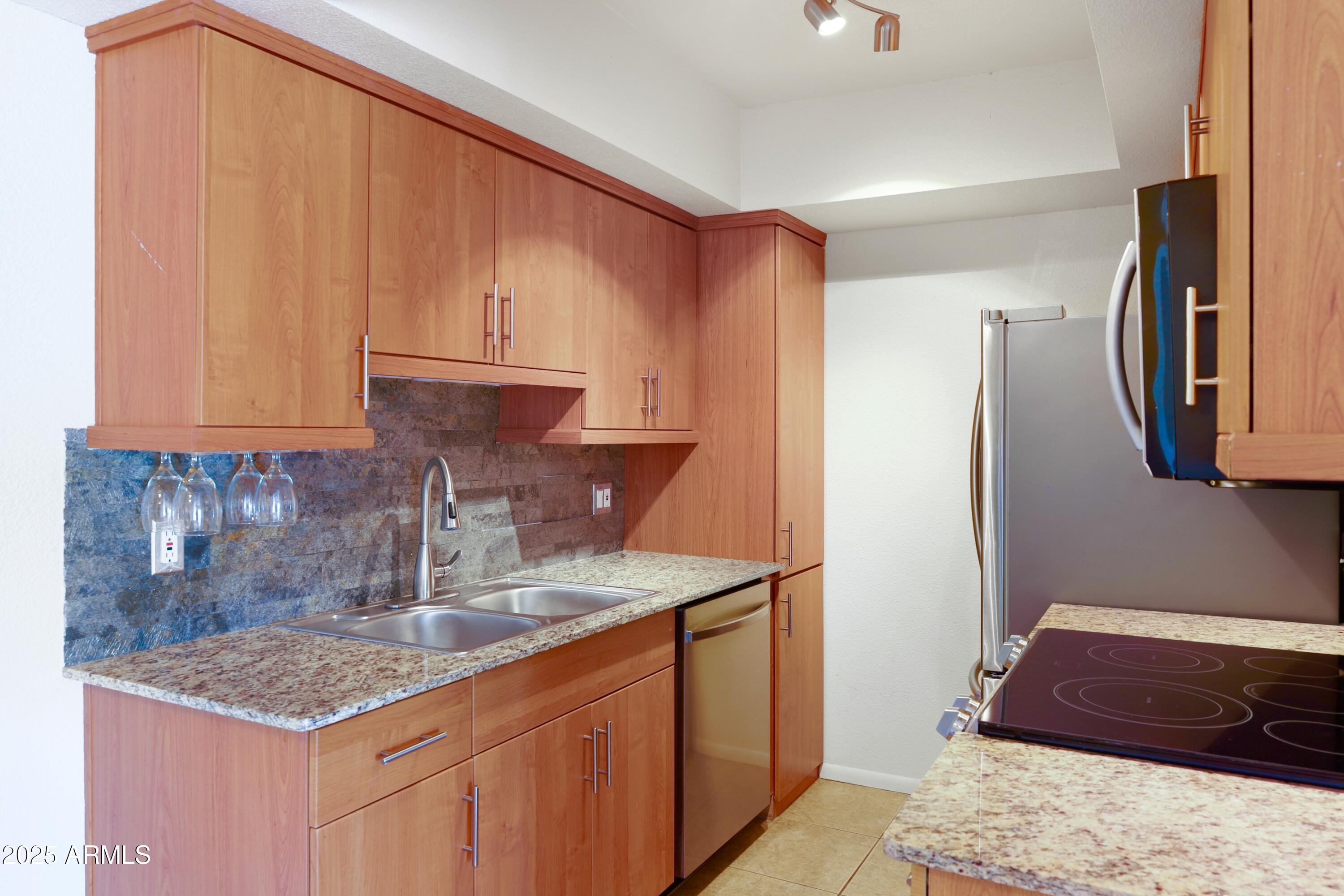 7350 N VIA PASEO DEL SUR N207