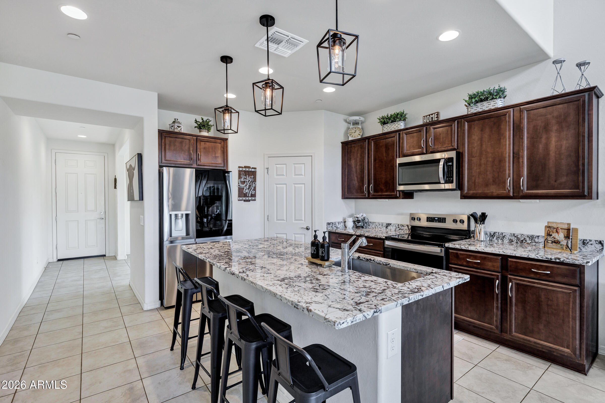 13510 W CALLE DE POMPAS