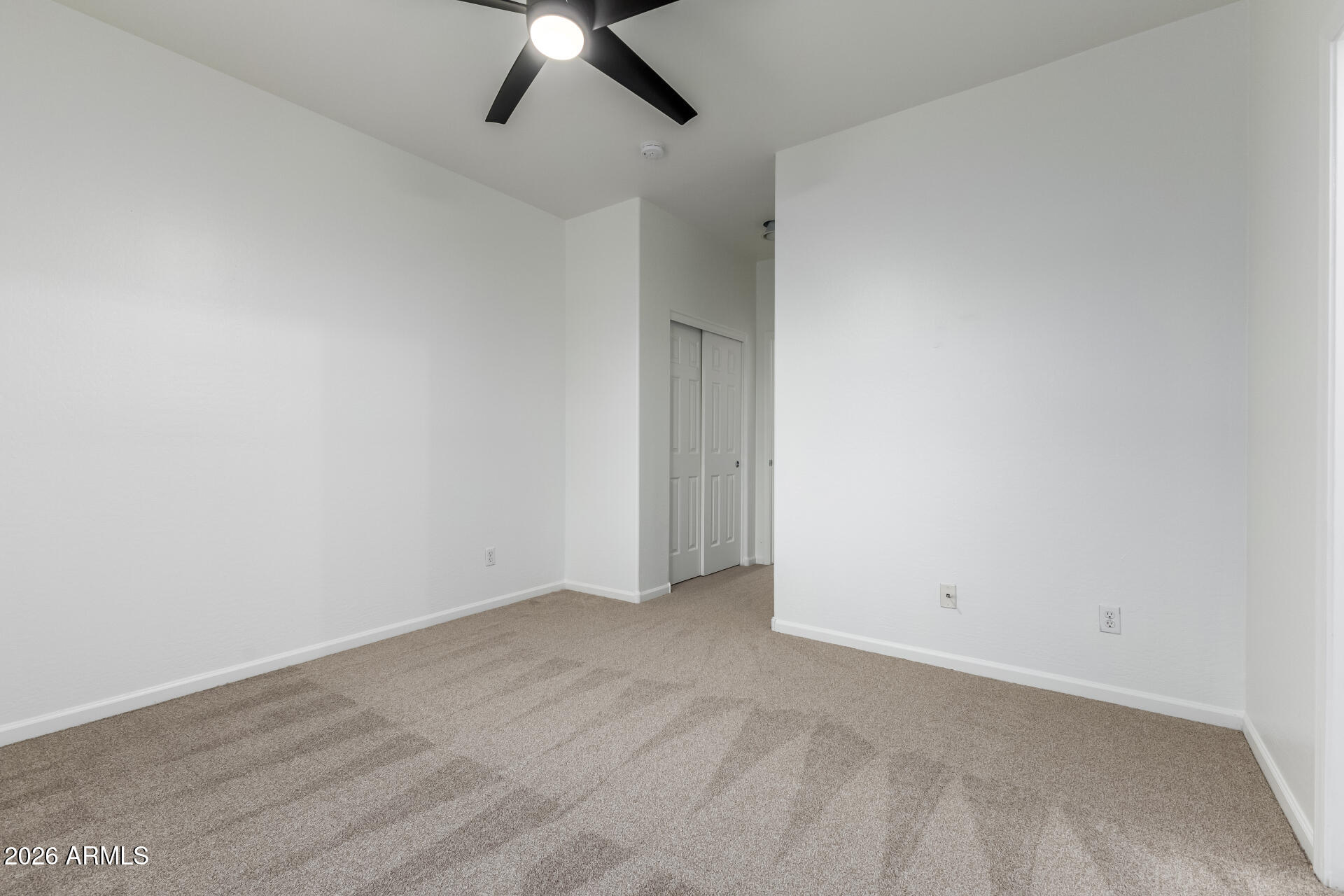 851 E DESERT INN Drive