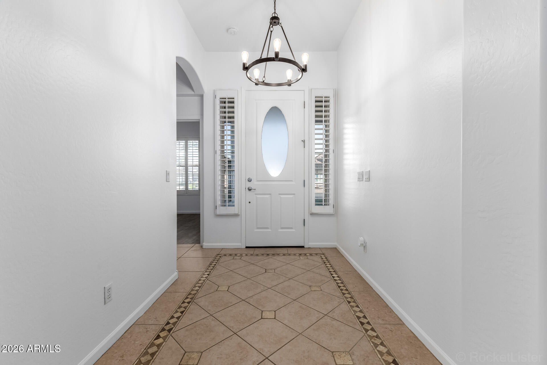 851 E DESERT INN Drive