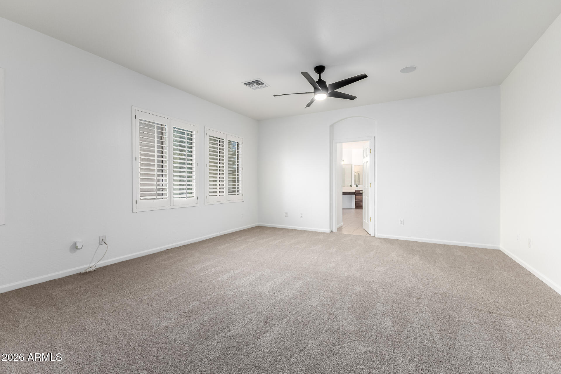851 E DESERT INN Drive