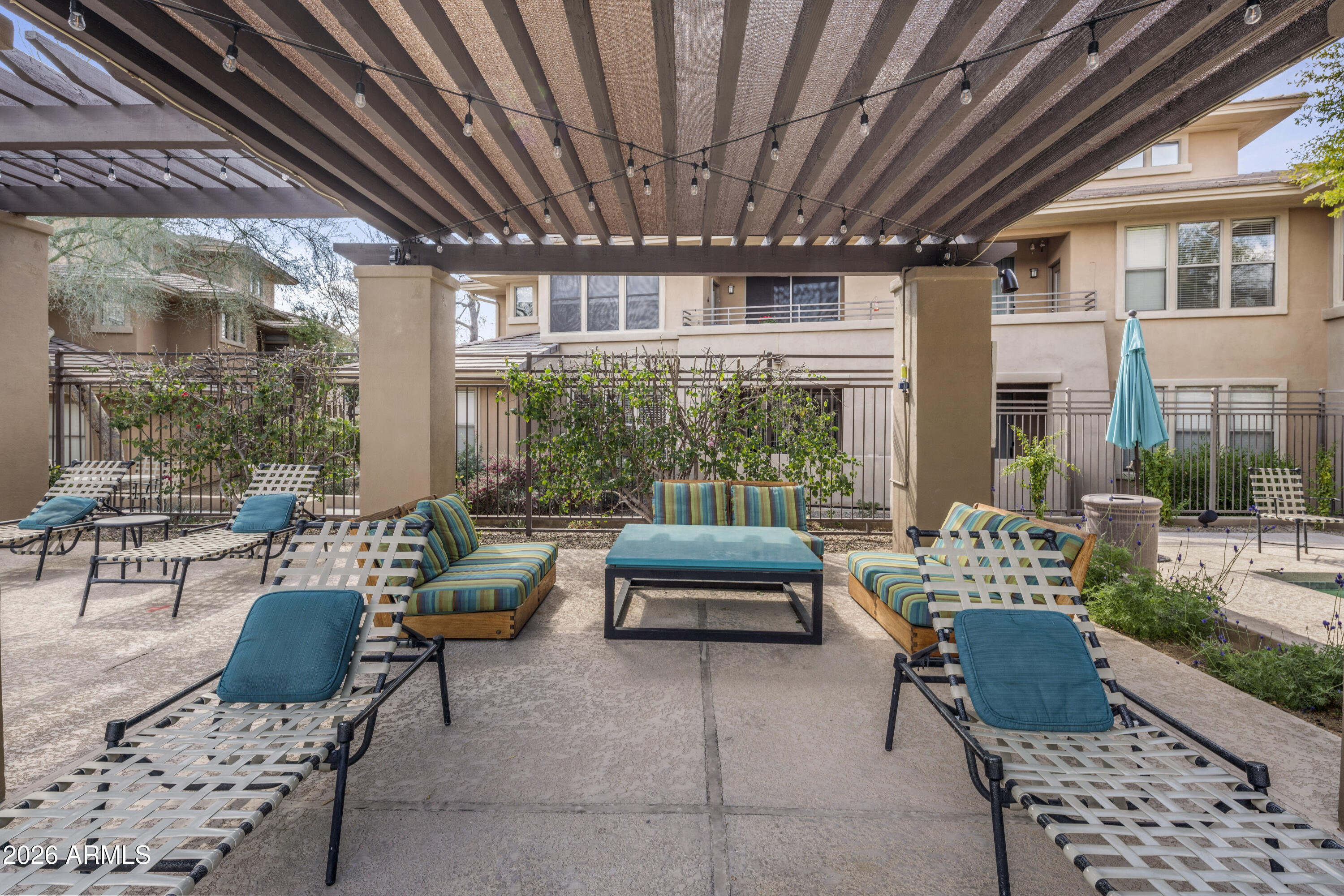 20100 N 78TH Place 1012