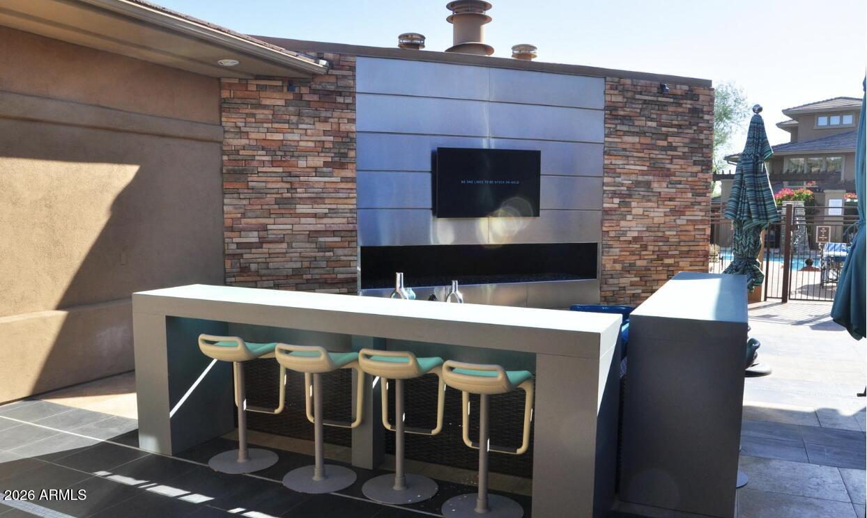 20100 N 78TH Place 1012