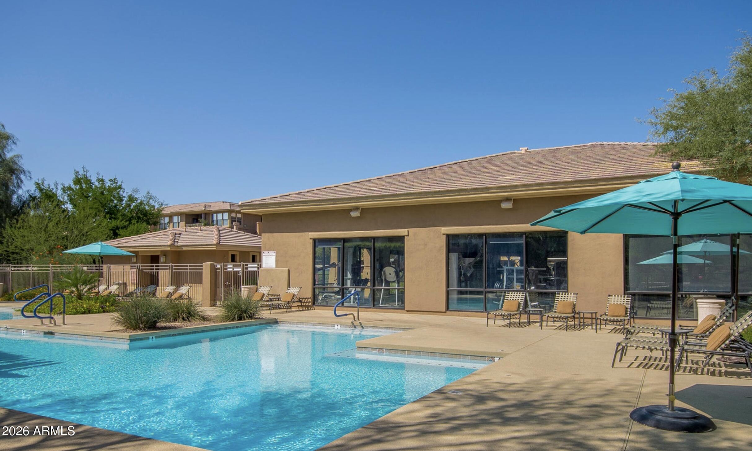 20100 N 78TH Place 1012