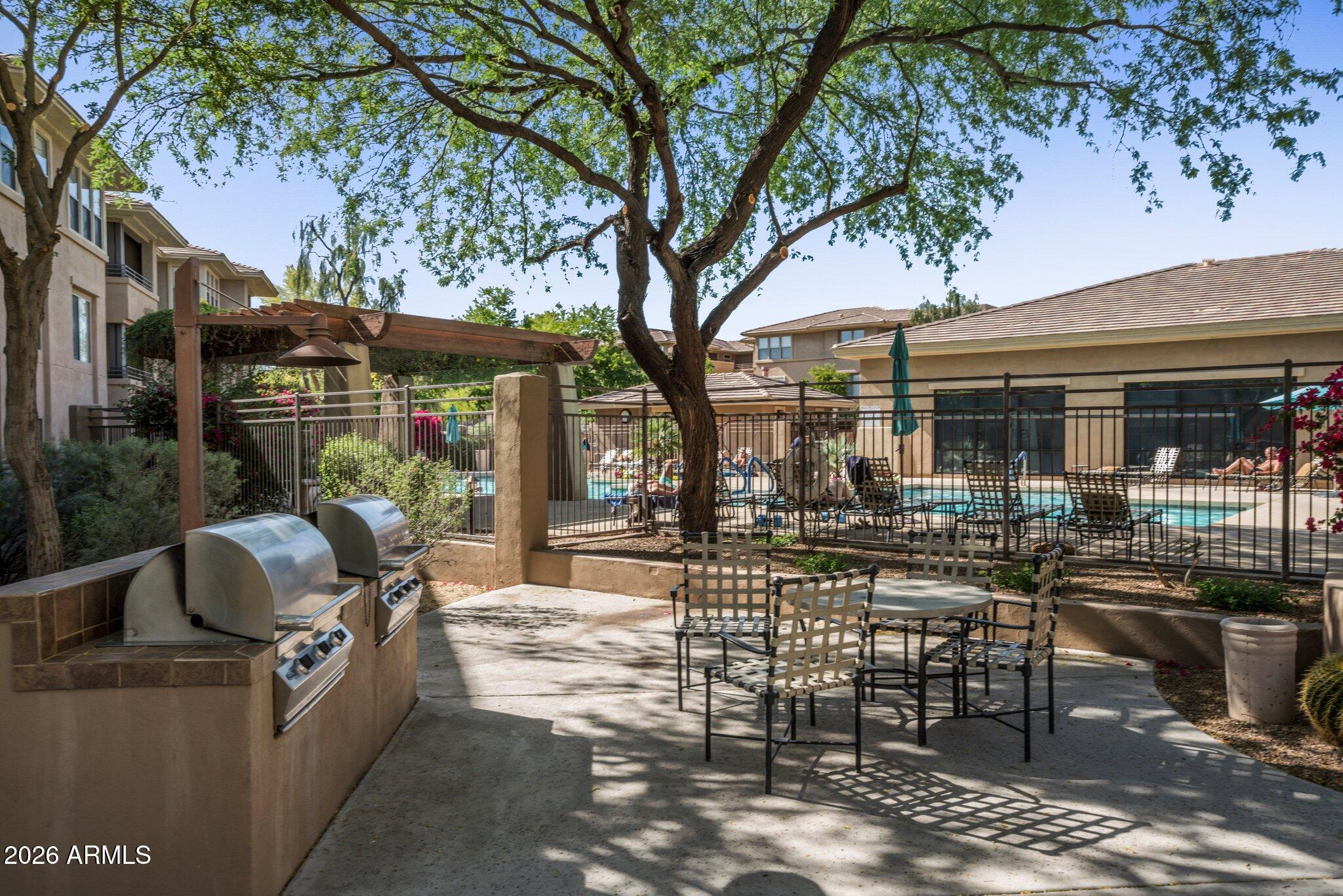 20100 N 78TH Place 1012