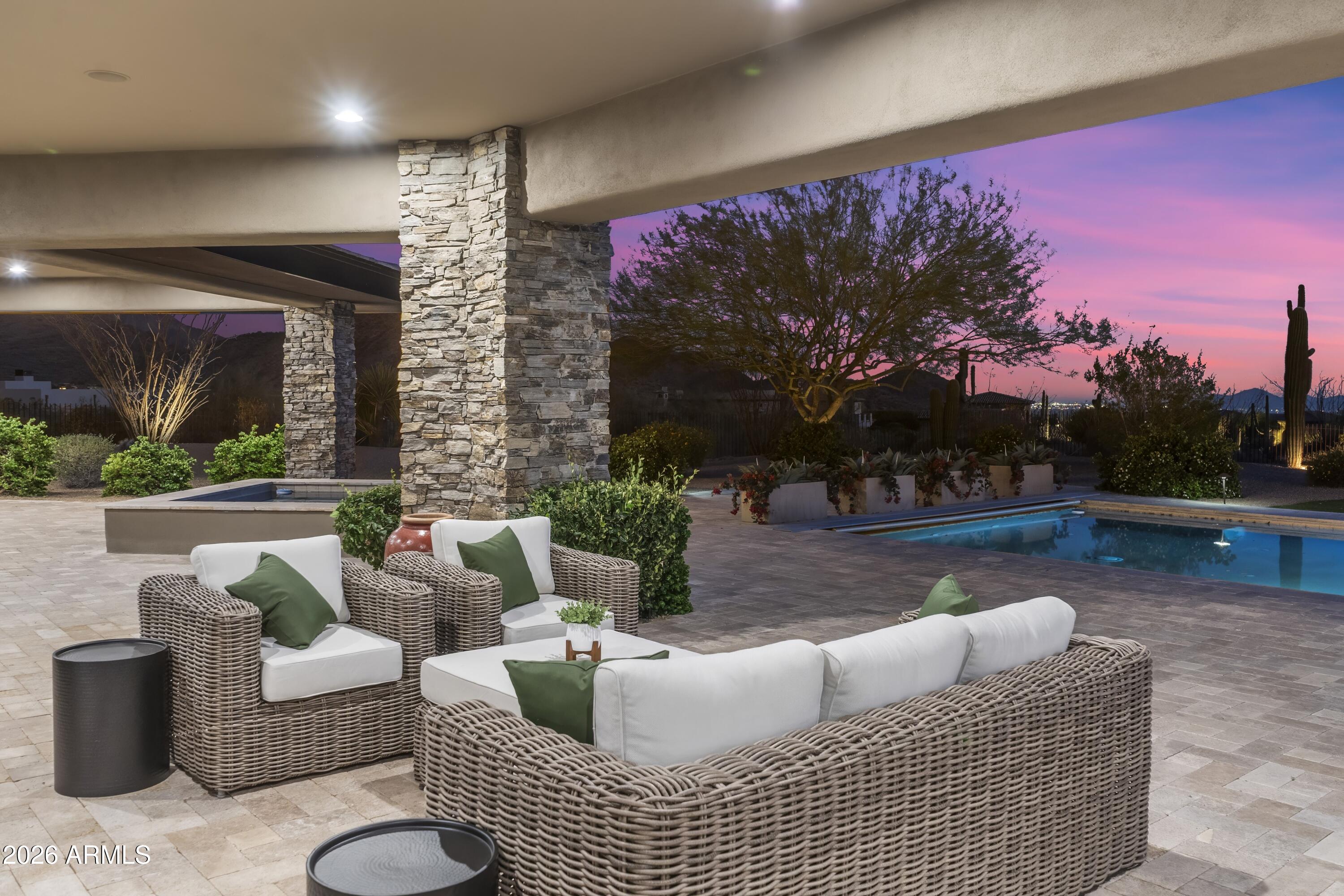 10205 E HAPPY VALLEY Road
