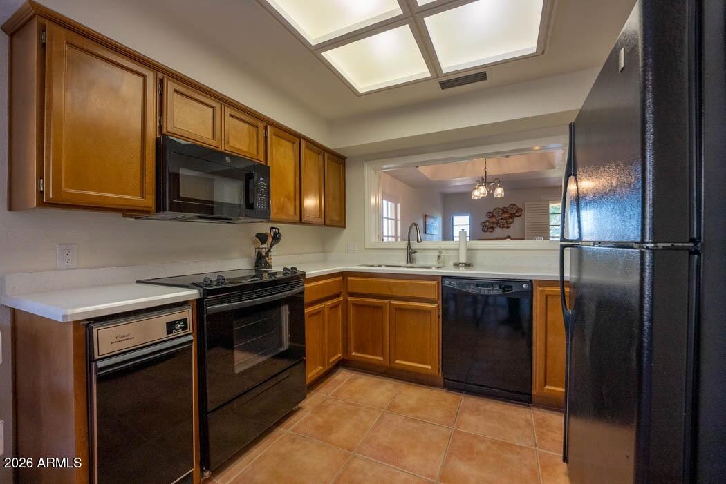 6139 N 28TH Place N 57