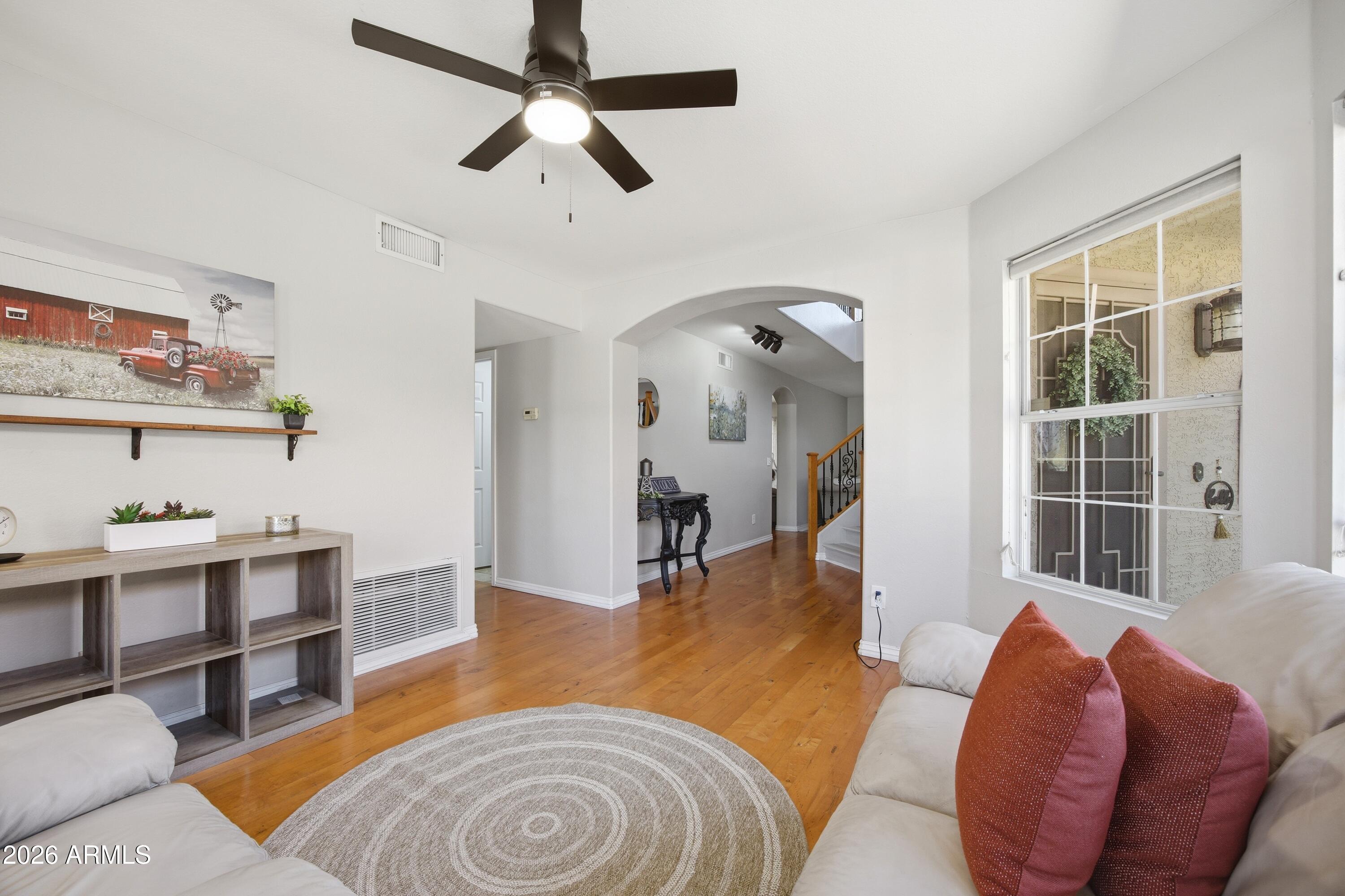 638 S SURFSIDE Drive