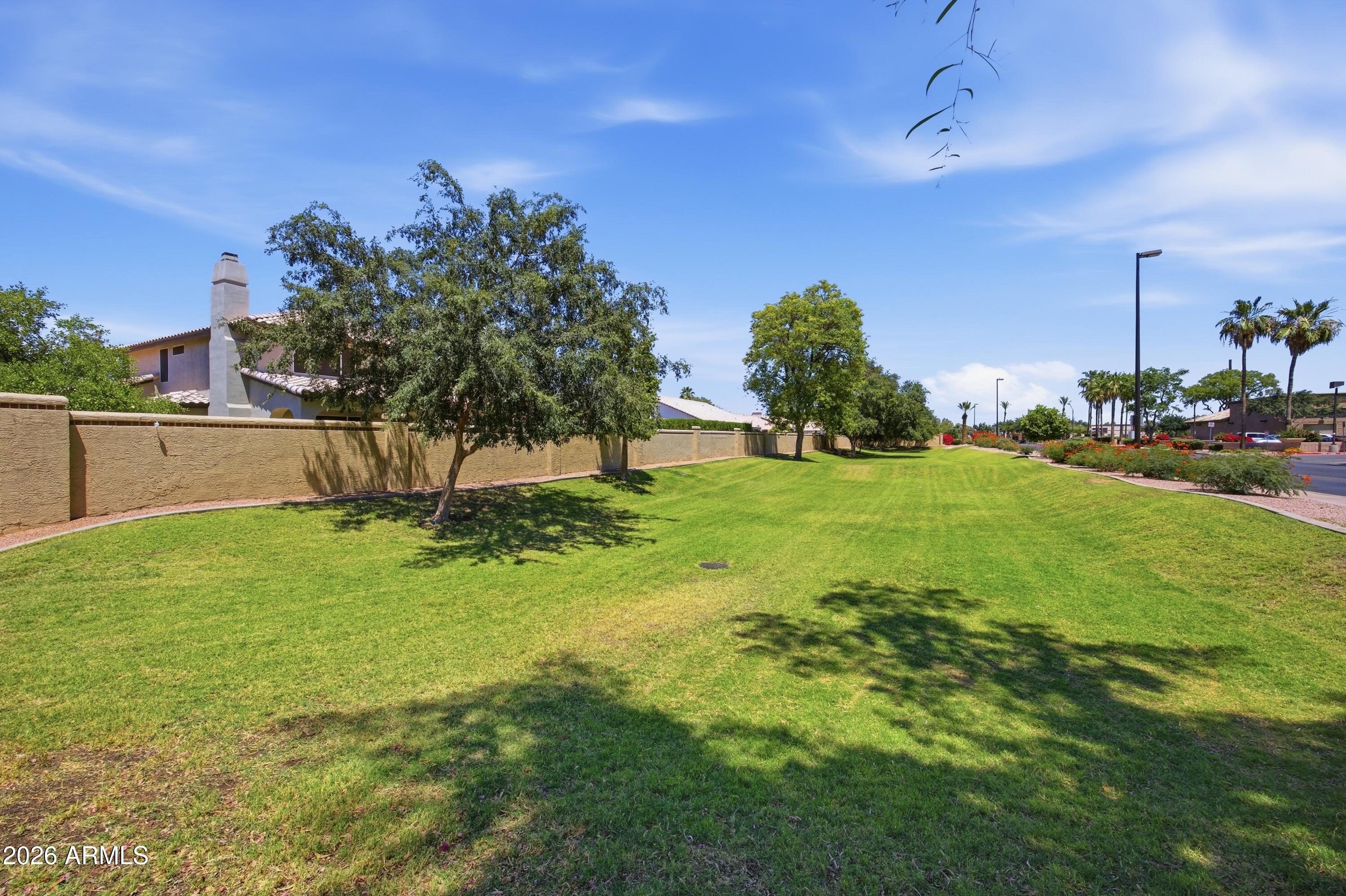 638 S SURFSIDE Drive