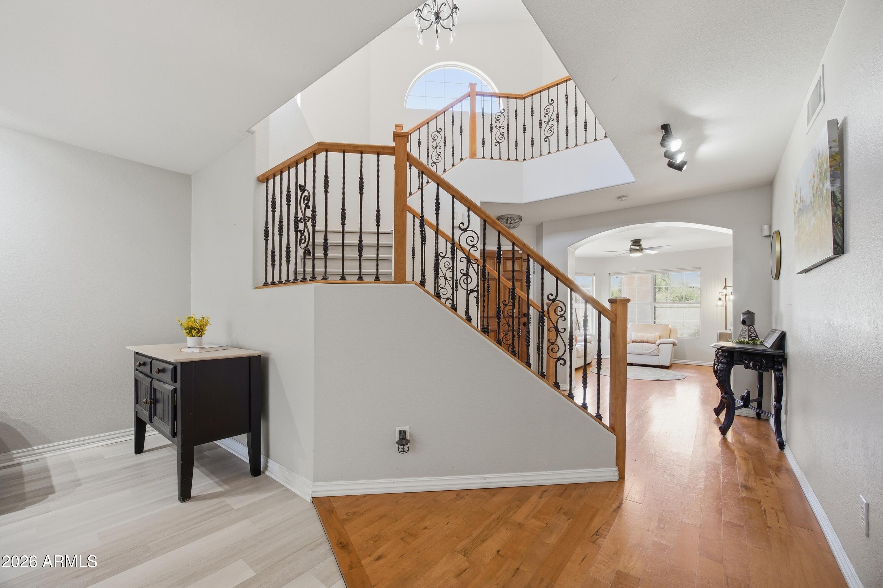 638 S SURFSIDE Drive