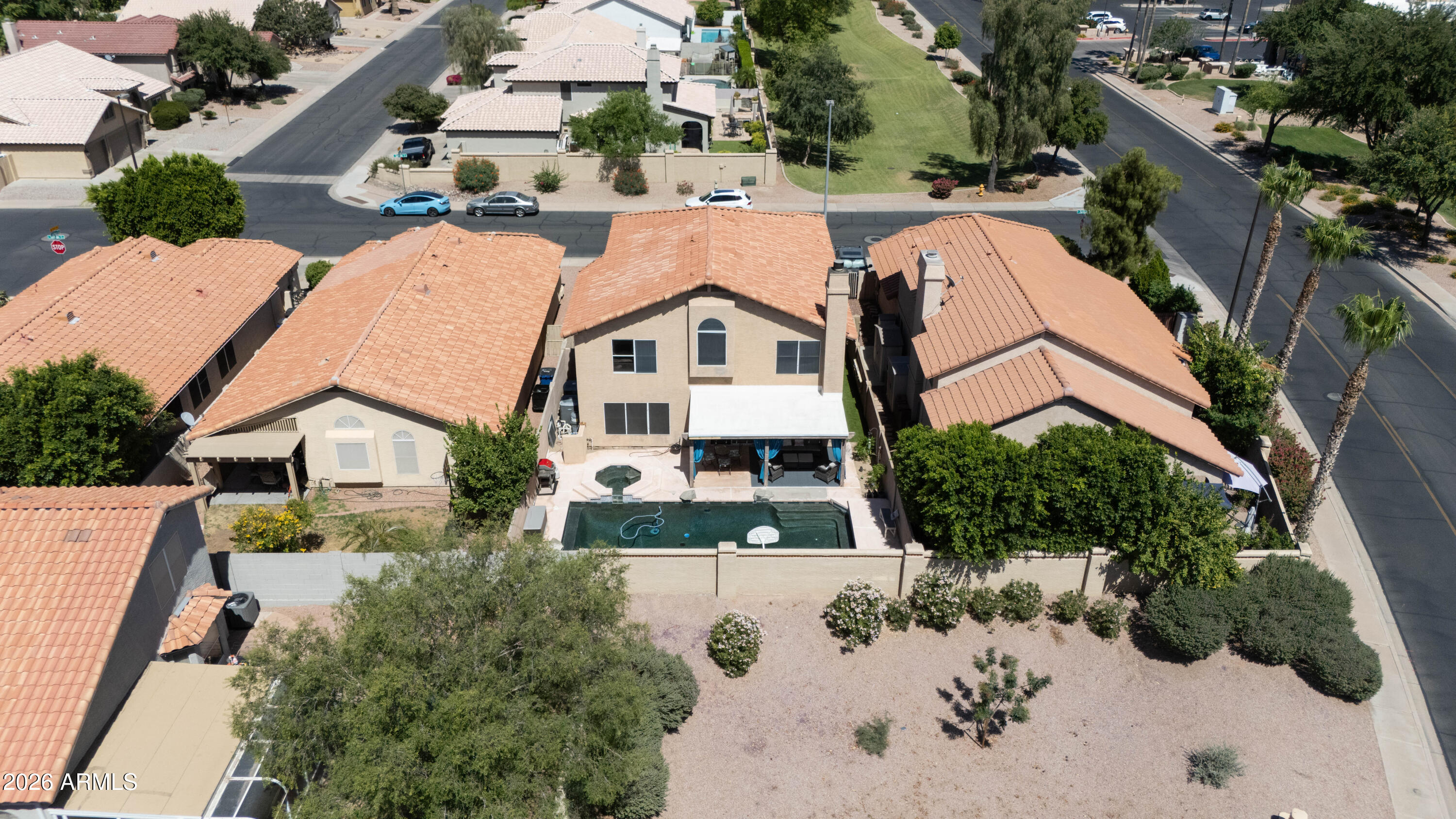 638 S SURFSIDE Drive