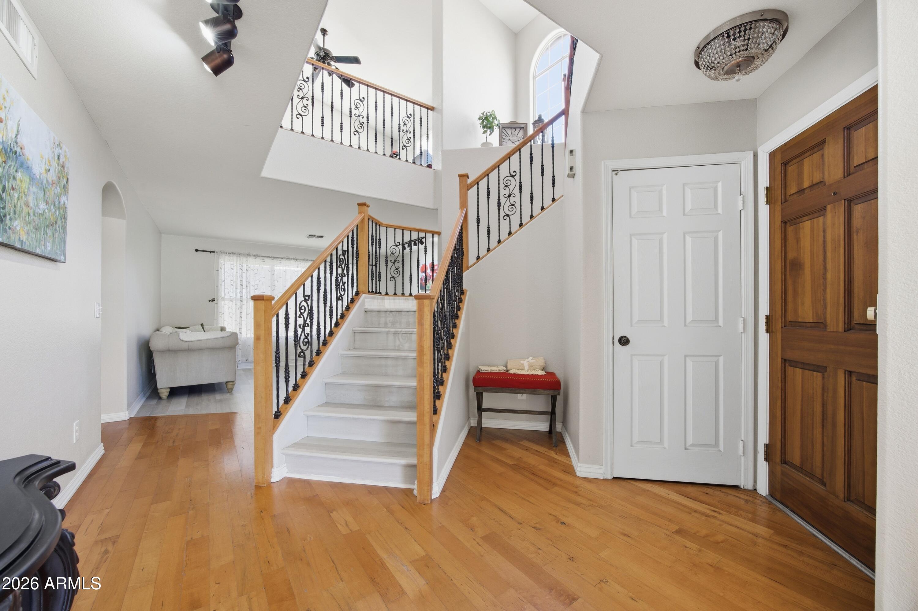 638 S SURFSIDE Drive