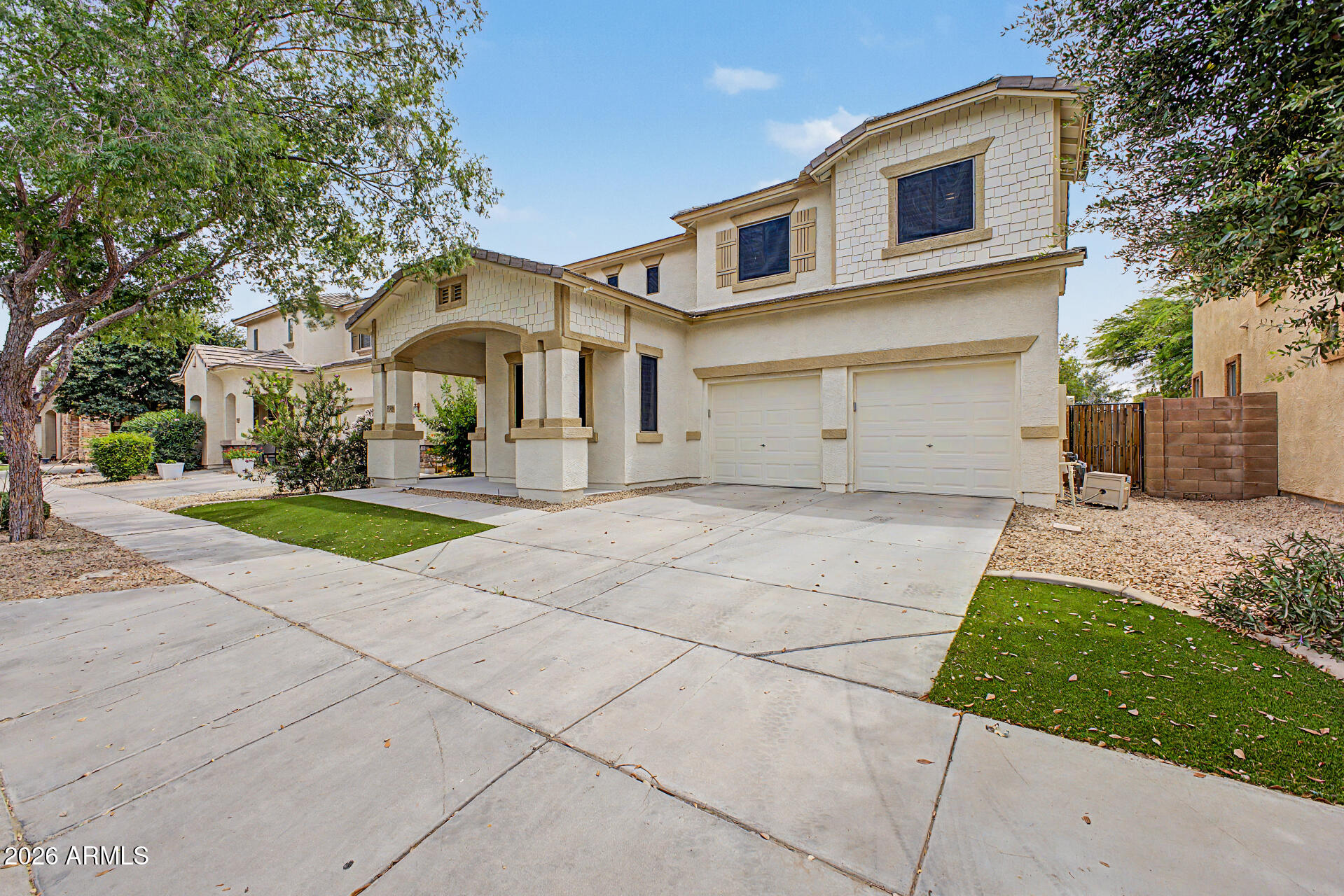 3879 E BRIDGEPORT Parkway