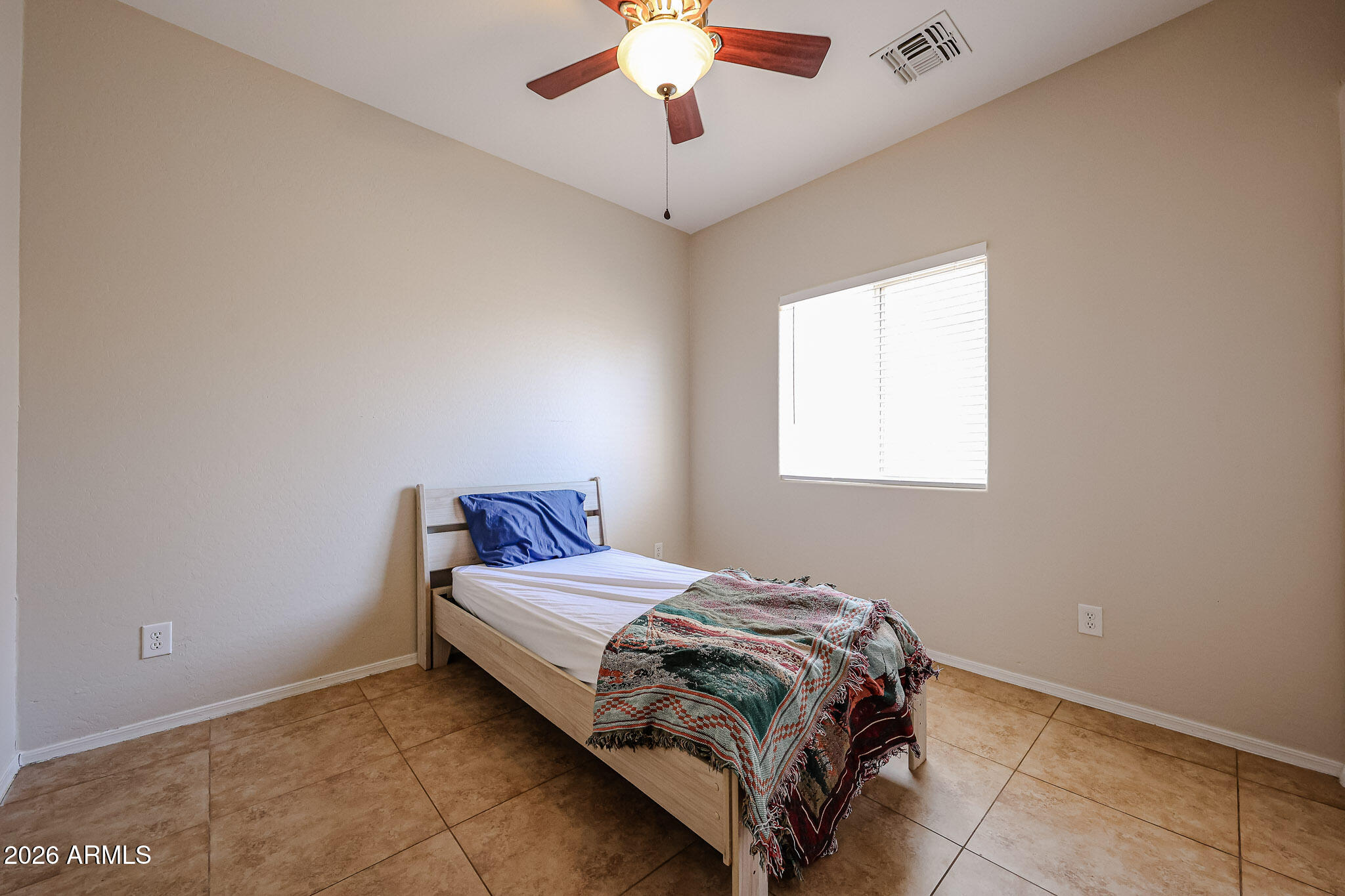 2300 E MAGMA Road 79