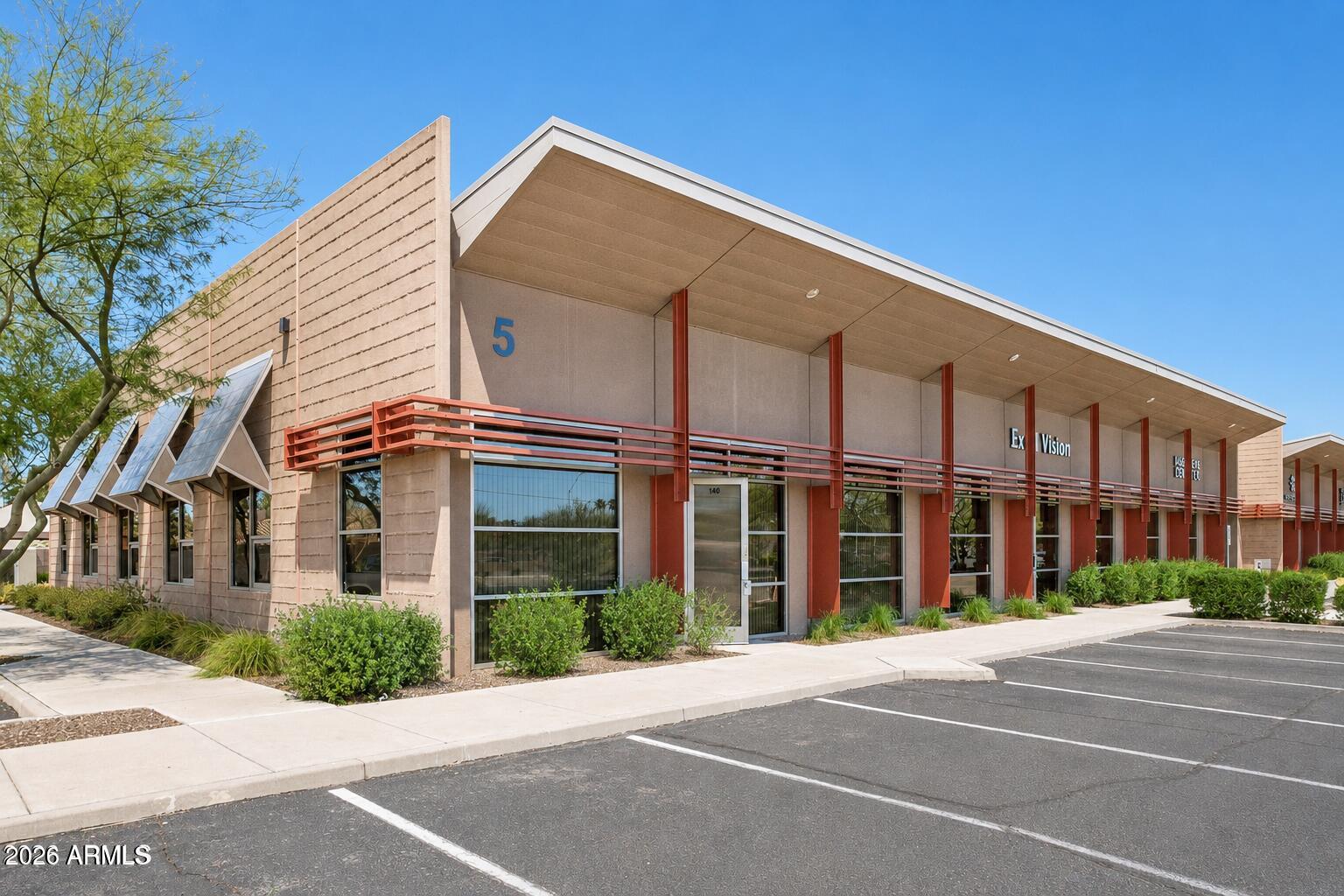 5425 E BELL Road 140