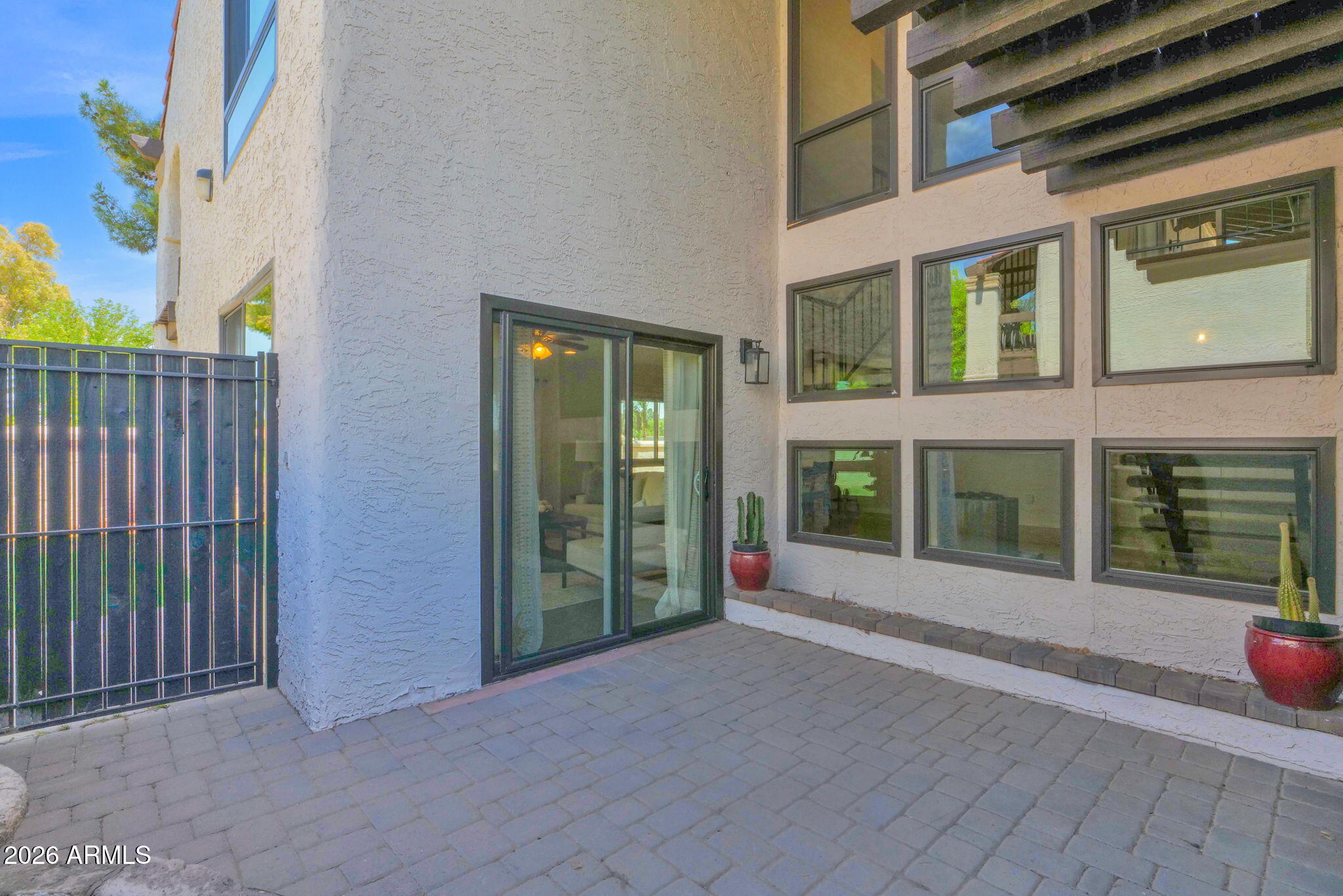 7614 E PLEASANT Run