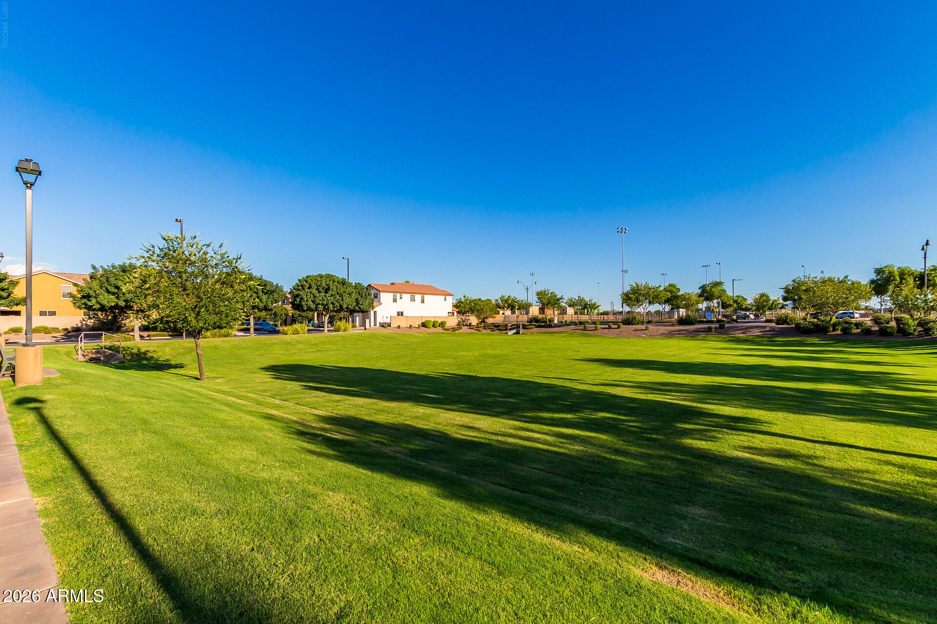3317 E CARLA VISTA Drive